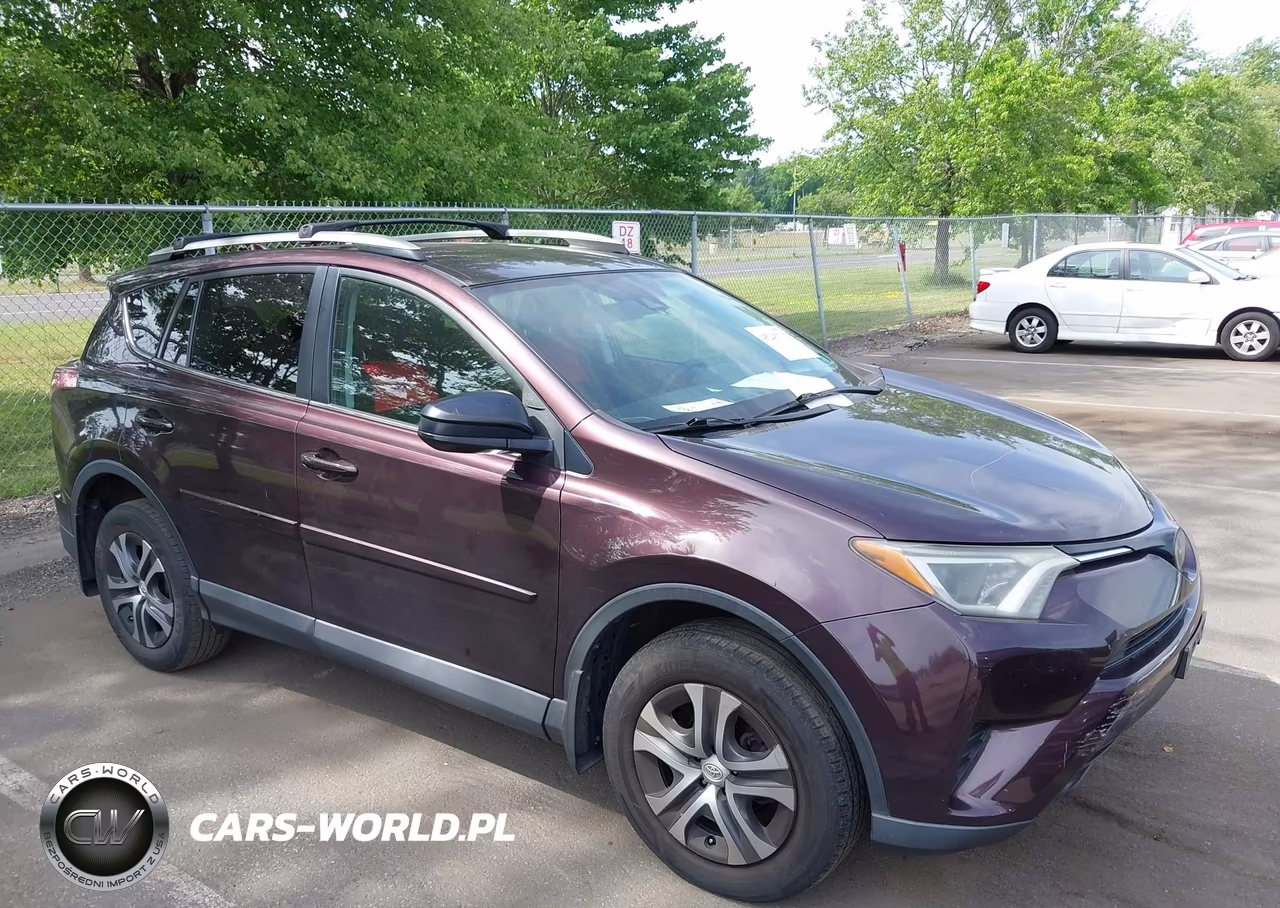 2018 Toyota Rav4 Le VIN:2T3BFREV8JW802762 - 17