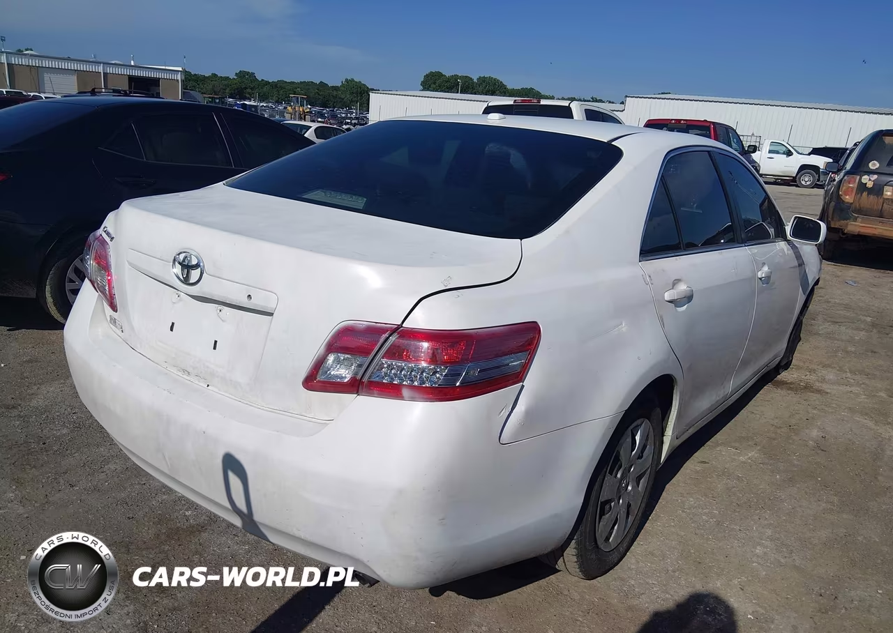 2010 Toyota Camry VIN:4T1BF3EK3AU527958 - 4