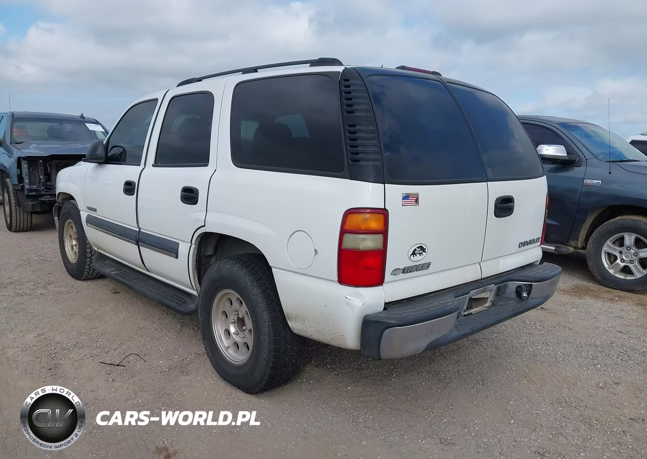 2003 Chevrolet Tahoe Ls VIN:1GNEC13V03R297062 - 3