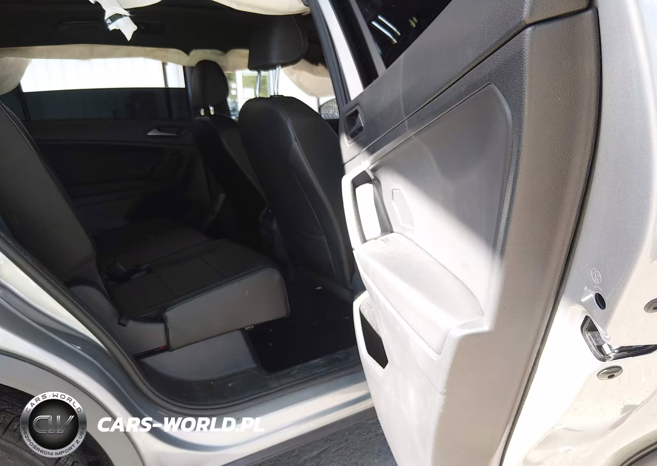 2019 Volkswagen Tiguan 2.0T Se-2.0T Sel-2.0T Sel R-Line-2.0T Sel R-Line Black VIN:3VV2B7AX7KM139650 - 8