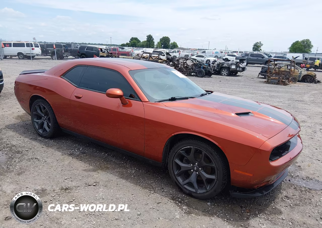2020 Dodge Challenger Sxt VIN:2C3CDZAG5LH227156 - 1