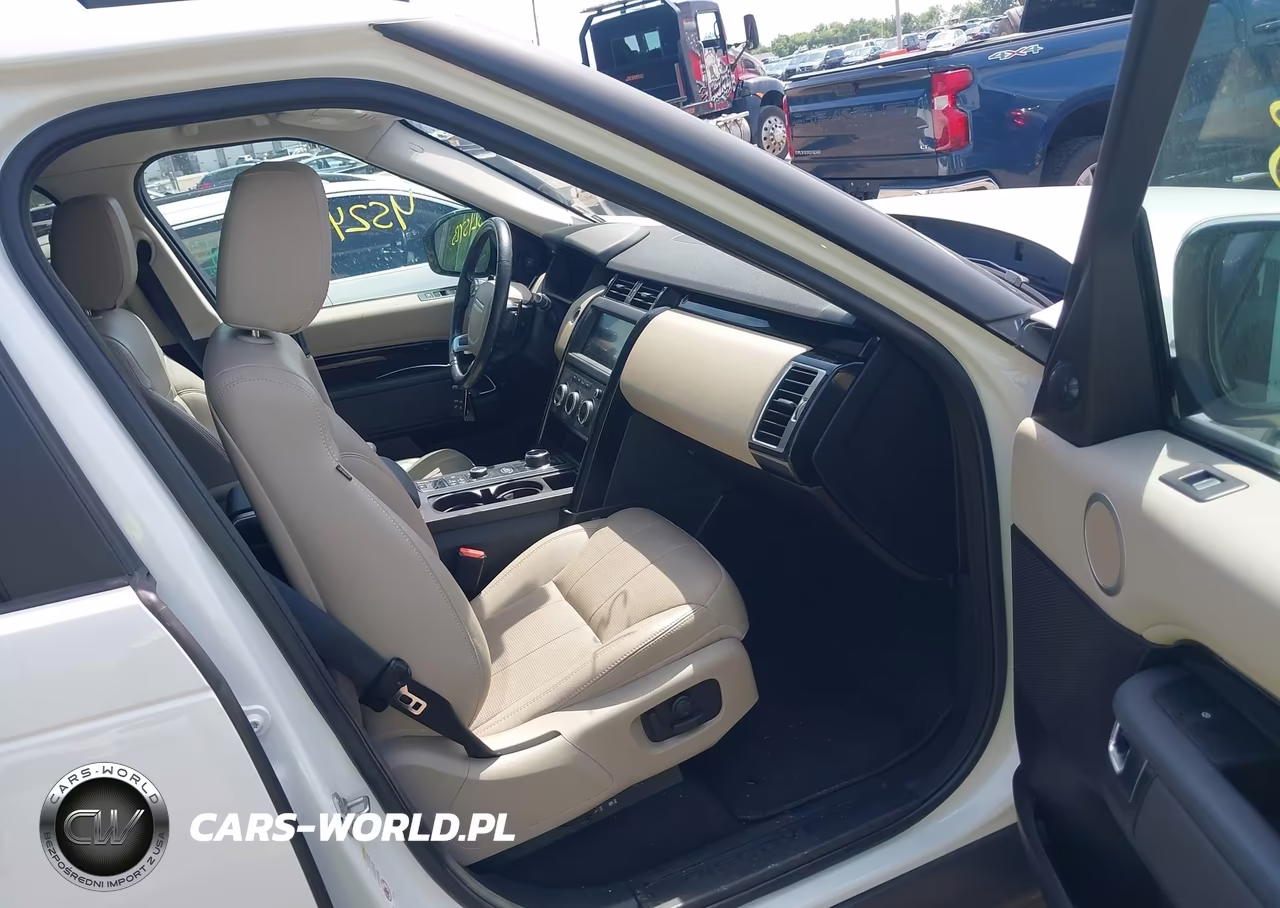 2018 Land Rover Discovery Se VIN:SALRG2RV8JA067995 - 5