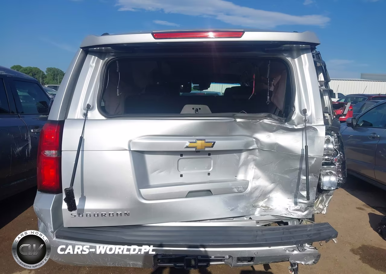 2019 Chevrolet Suburban Lt VIN:1GNSCHKC7KR105307 - 16