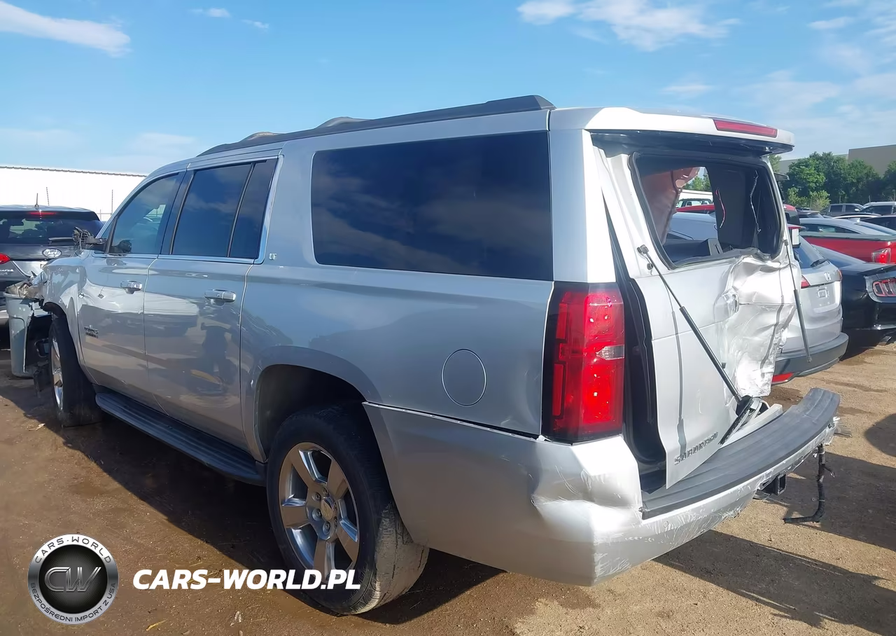 2019 Chevrolet Suburban Lt VIN:1GNSCHKC7KR105307 - 3