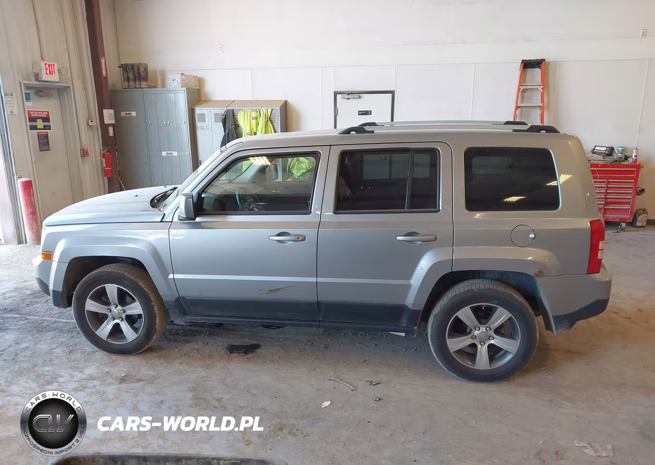 2016 Jeep Patriot High Altitude Edition VIN:1C4NJRFB1GD619614 - 14