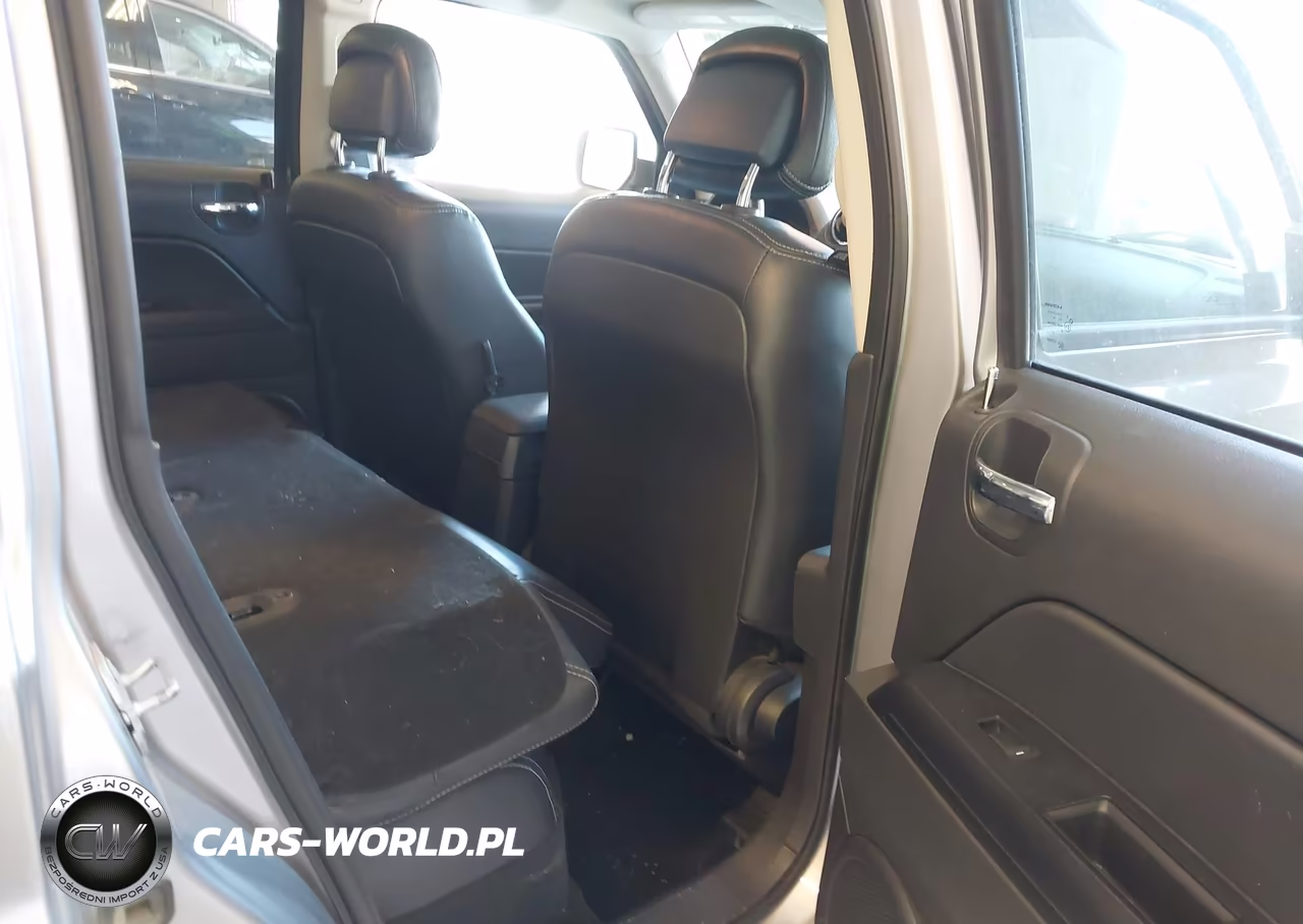 2016 Jeep Patriot High Altitude Edition VIN:1C4NJRFB1GD619614 - 8