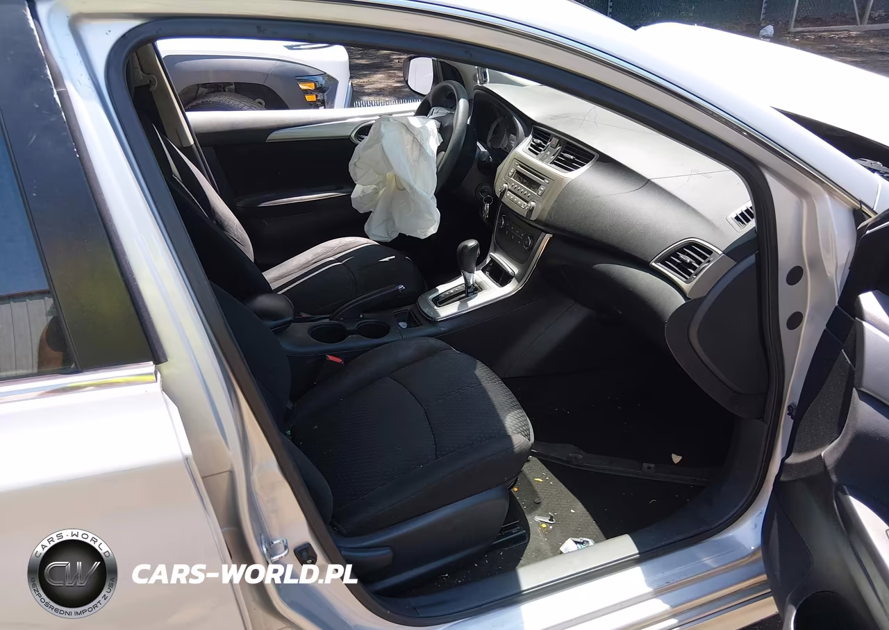 2014 Nissan Sentra Sr VIN:3N1AB7AP8EL640697 - 5
