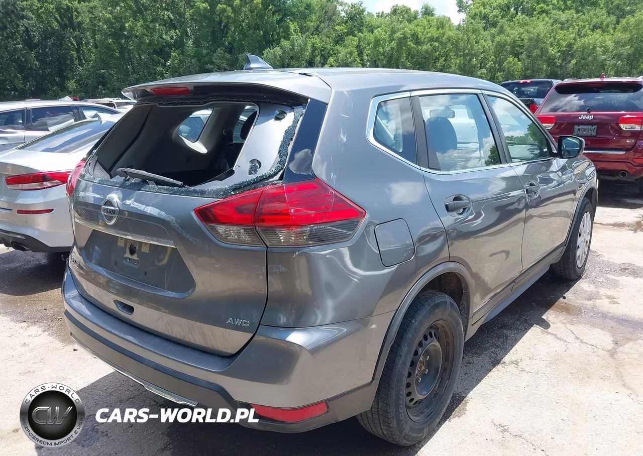 2017 Nissan Rogue S VIN:JN8AT2MV5HW262803 - 4