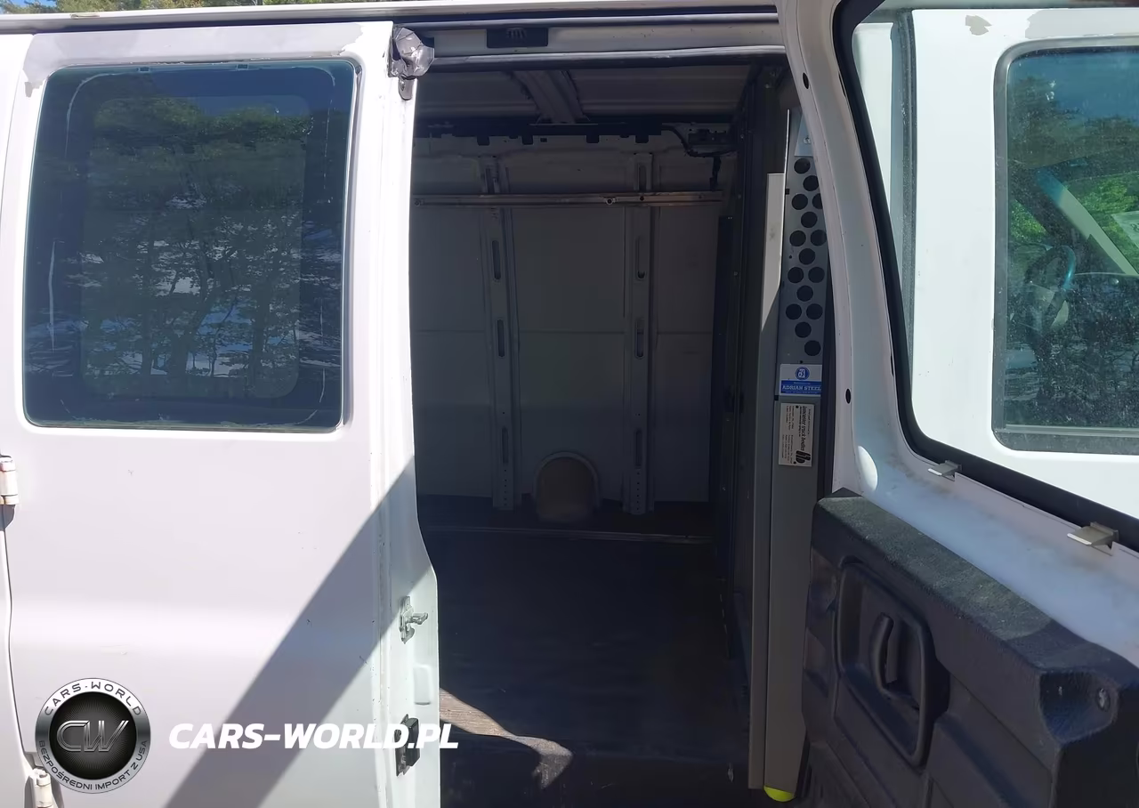 2009 Chevrolet Express 1500 Work Van VIN:1GCFG15X191101864 - 8