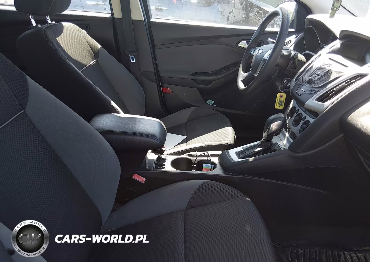 2013 Ford Focus Se VIN:1FADP3K2XDL231964 - 5