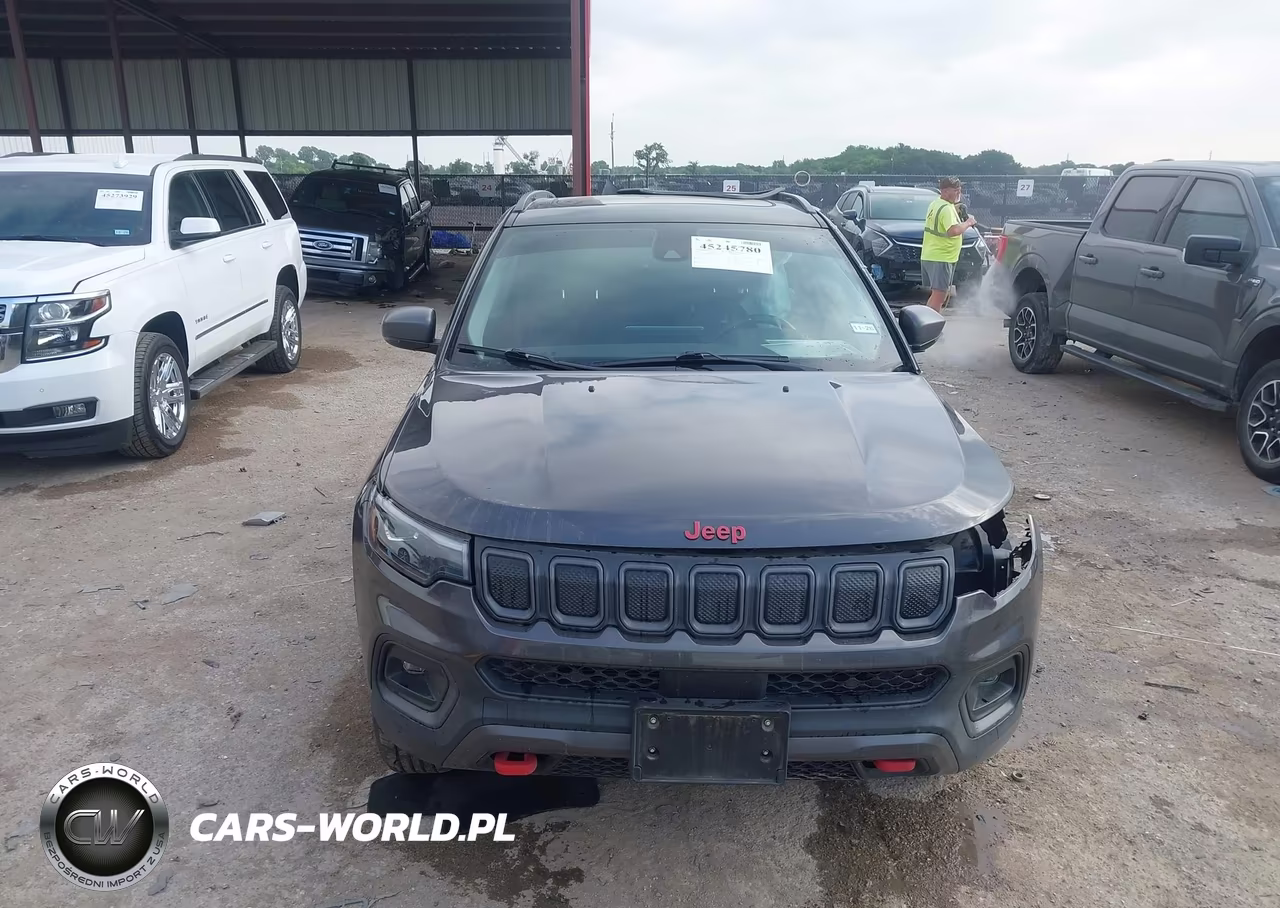 2022 Jeep Compass Trailhawk 4X4 VIN:3C4NJDDB8NT111735 - 12