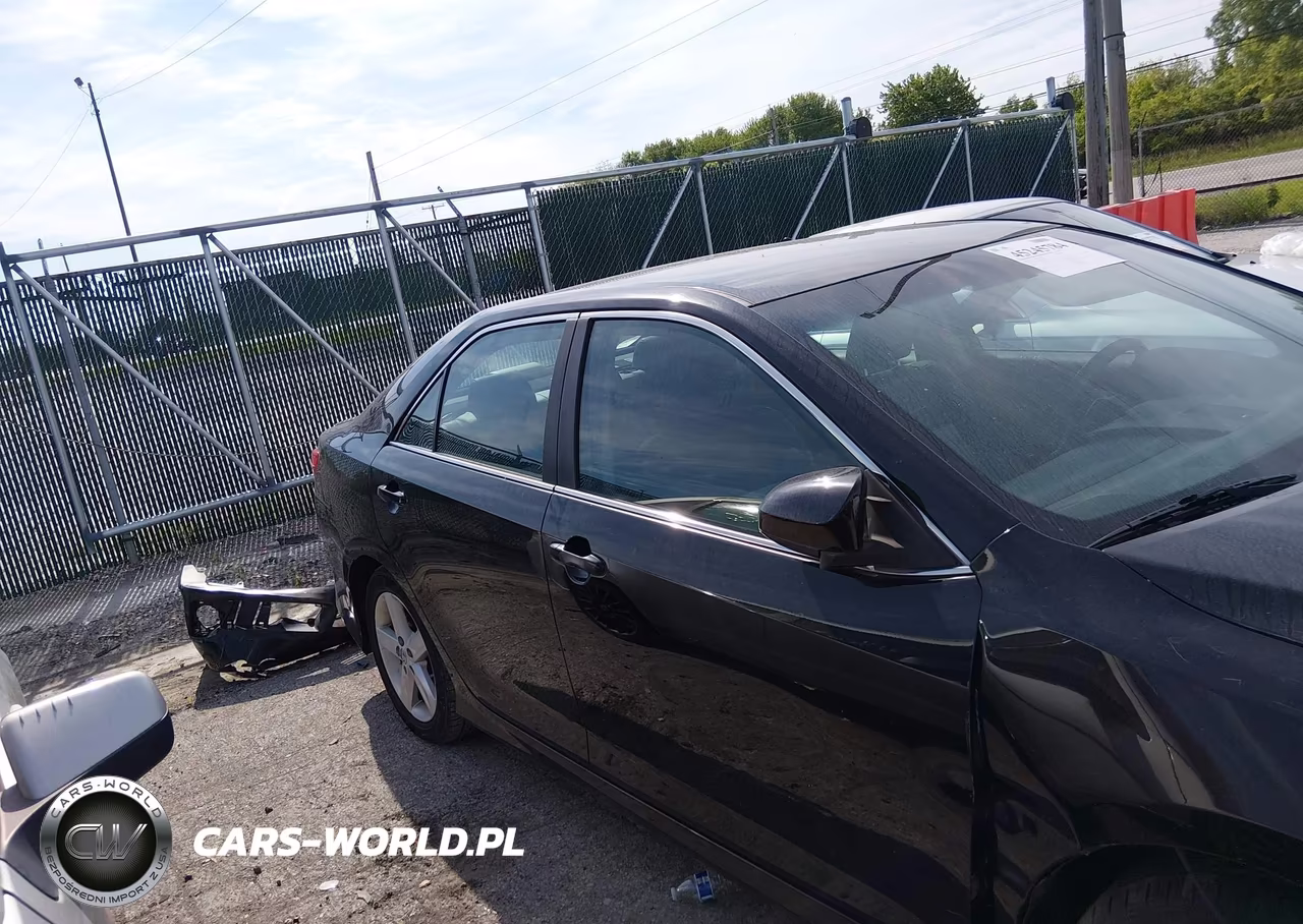 2014 Toyota Camry Se VIN:4T1BF1FK4EU436139 - 12