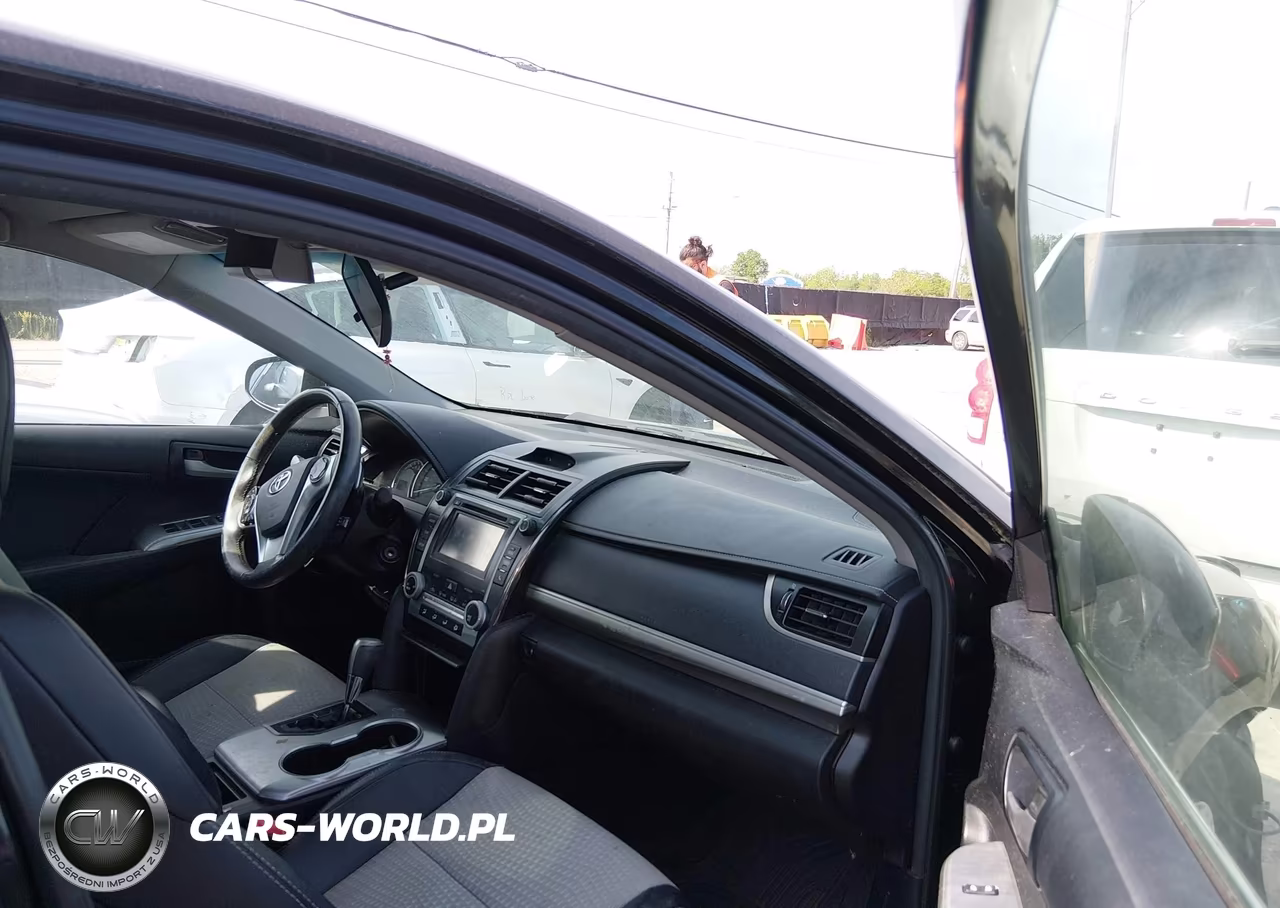 2014 Toyota Camry Se VIN:4T1BF1FK4EU436139 - 5