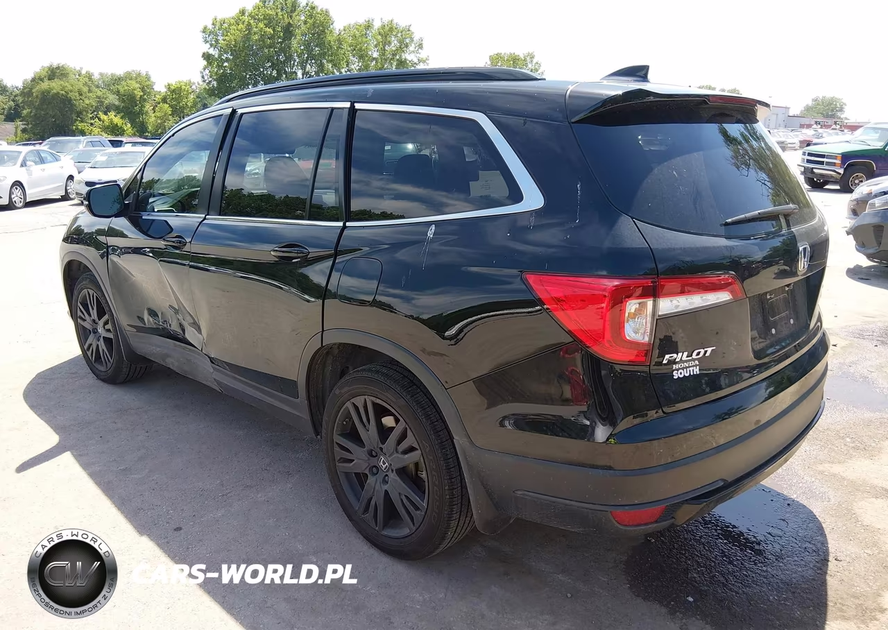 2021 Honda Pilot Awd Special Edition VIN:5FNYF6H26MB044442 - 3