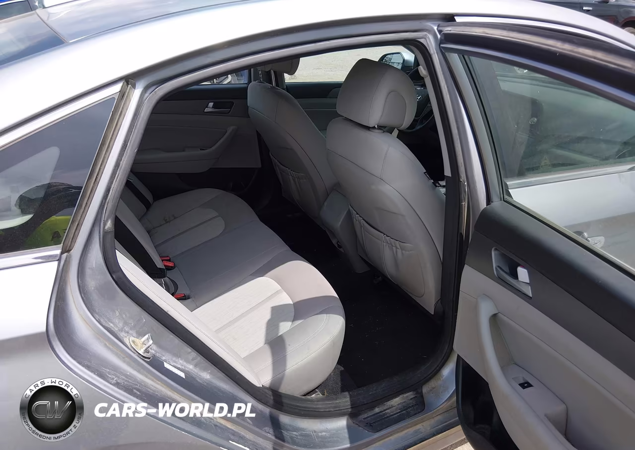 2016 Hyundai Sonata Hybrid Se VIN:KMHE24L1XGA033289 - 8