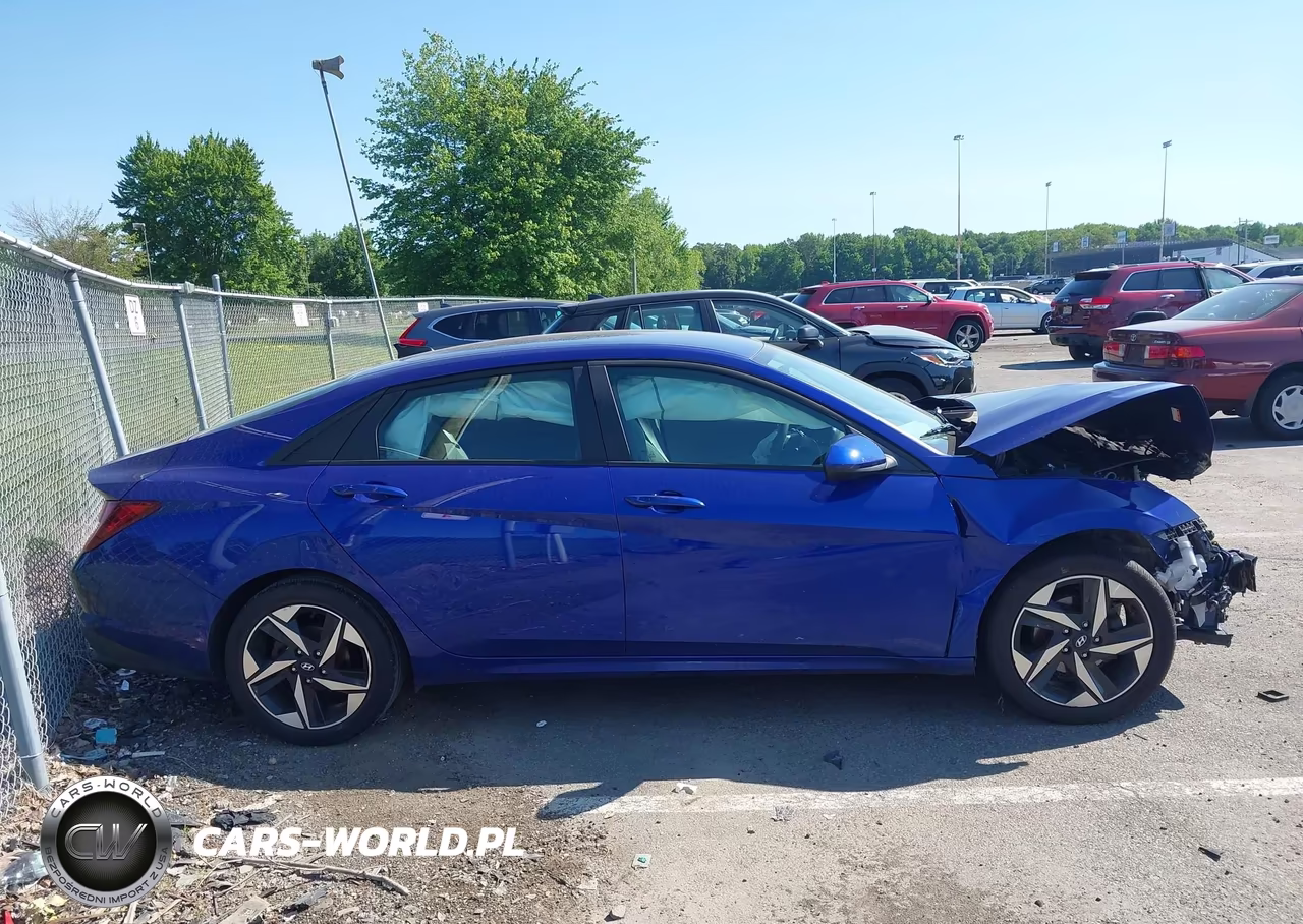 2023 Hyundai Elantra Sel VIN:KMHLS4AG1PU465430 - 13