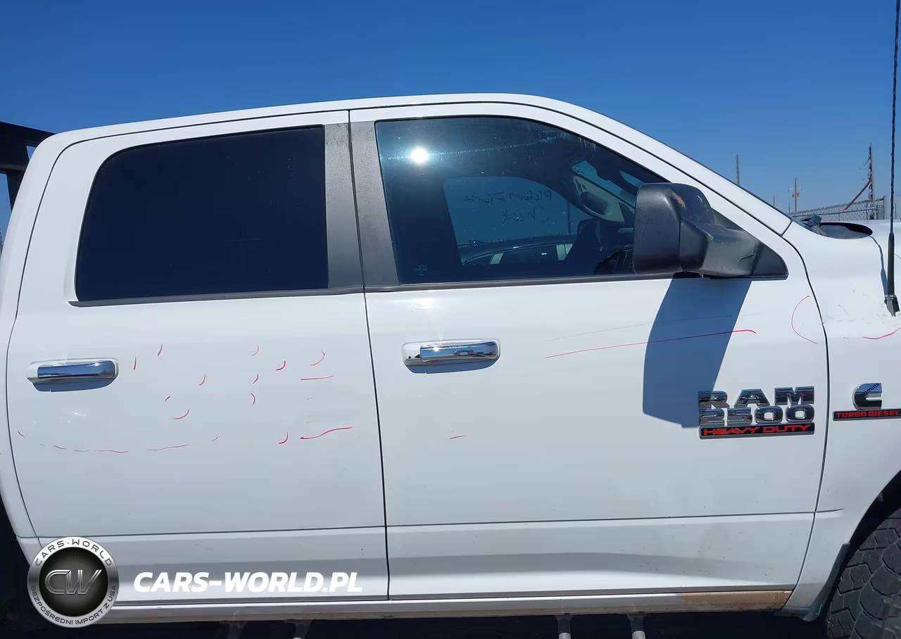 2016 Ram 2500 Slt VIN:3C6UR5DL4GG229920 - 13