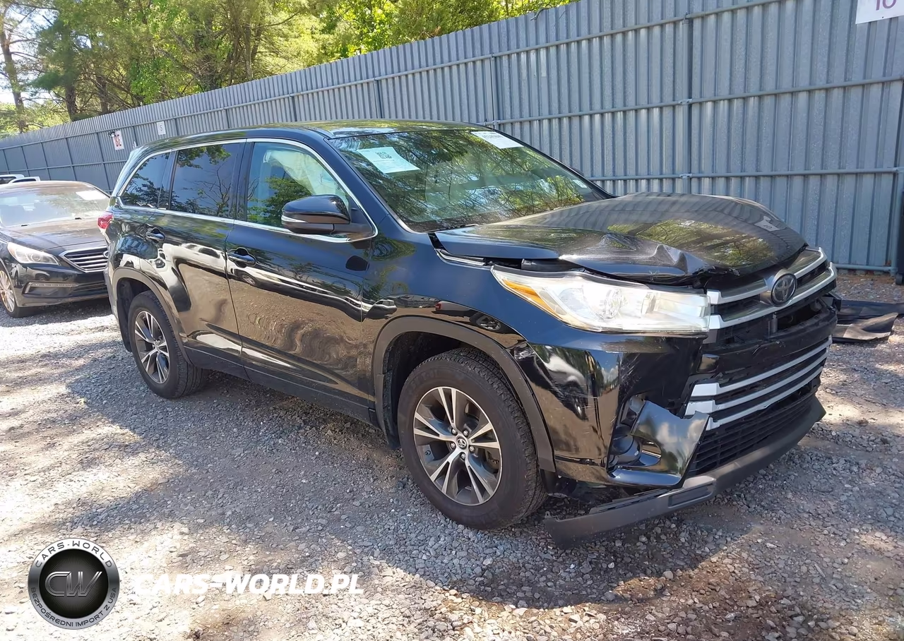 2018 Toyota Highlander Le