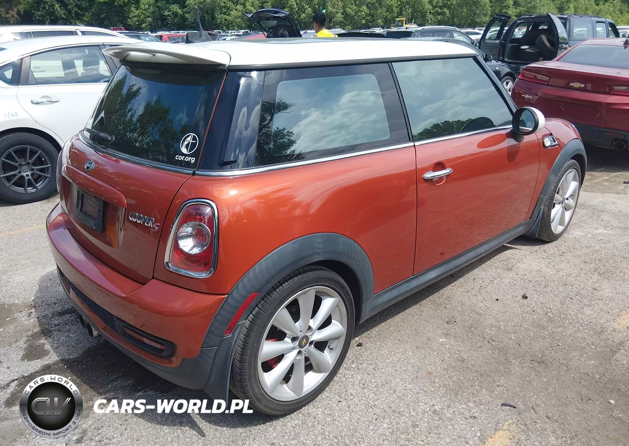 2011 Mini Cooper S VIN:WMWSV3C55BTY21631 - 4