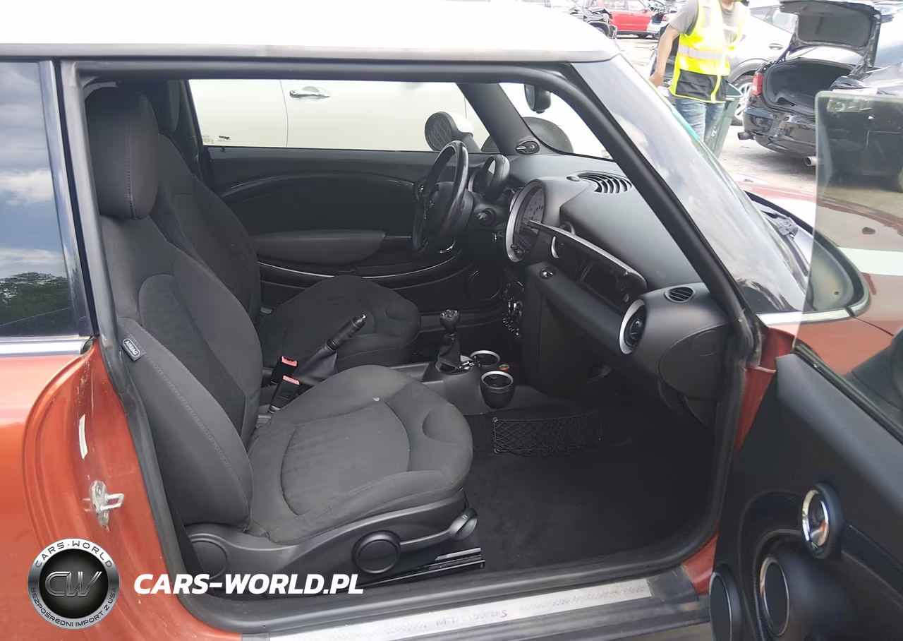 2011 Mini Cooper S VIN:WMWSV3C55BTY21631 - 5