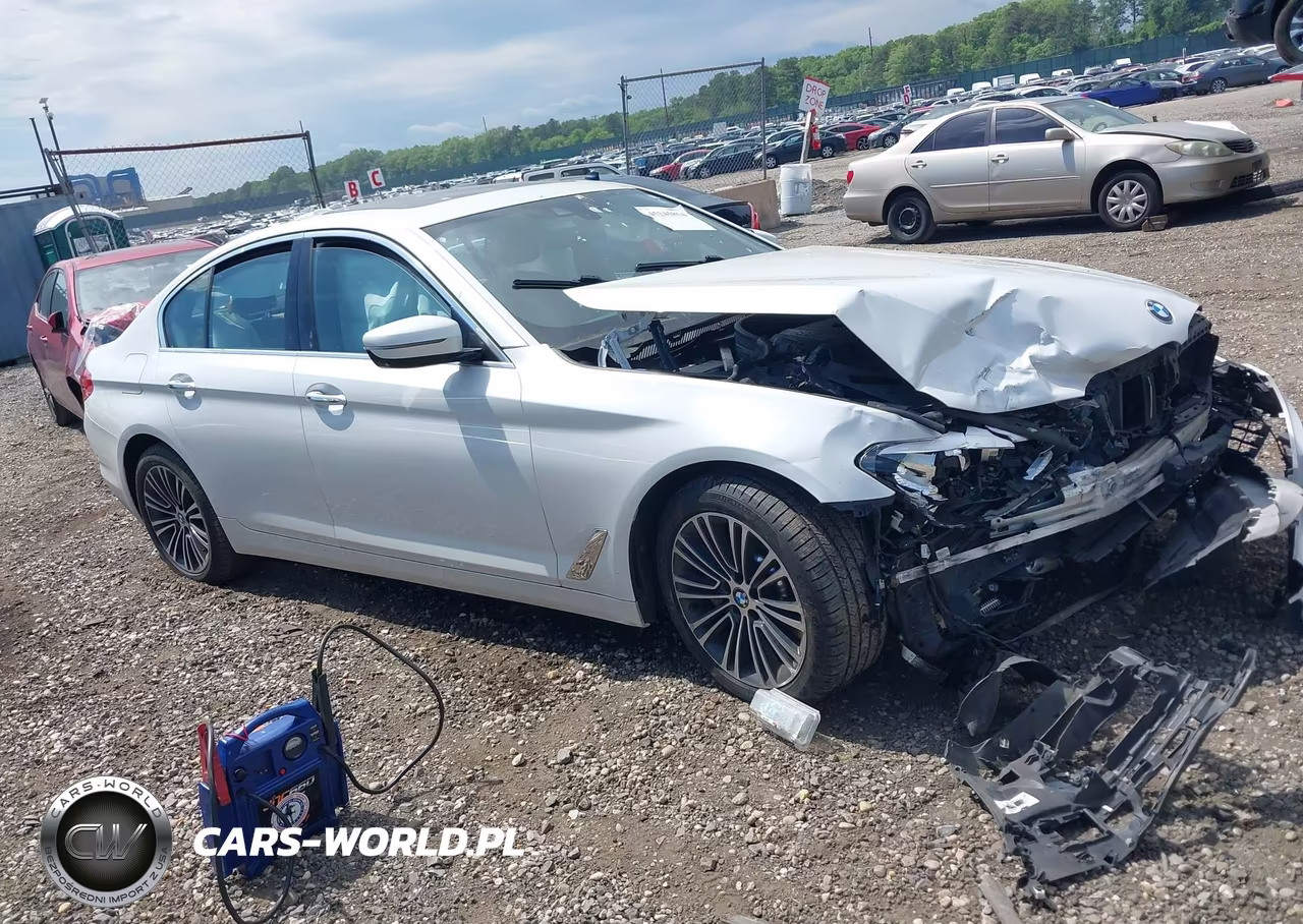 2017 BMW 530I xDrive – zdjęcie 1 z 17