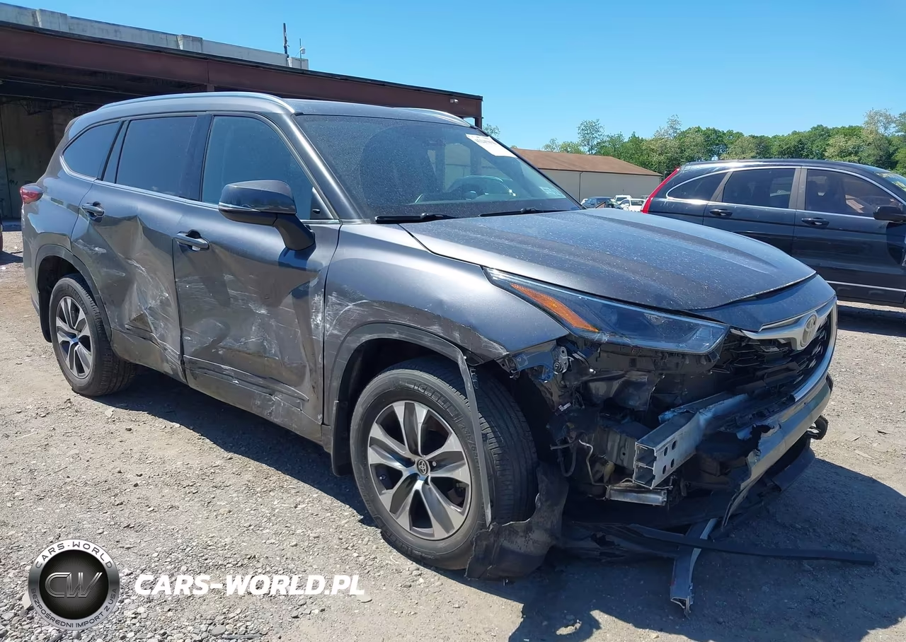 2021 Toyota Highlander Xle – zdjęcie 1 z 16