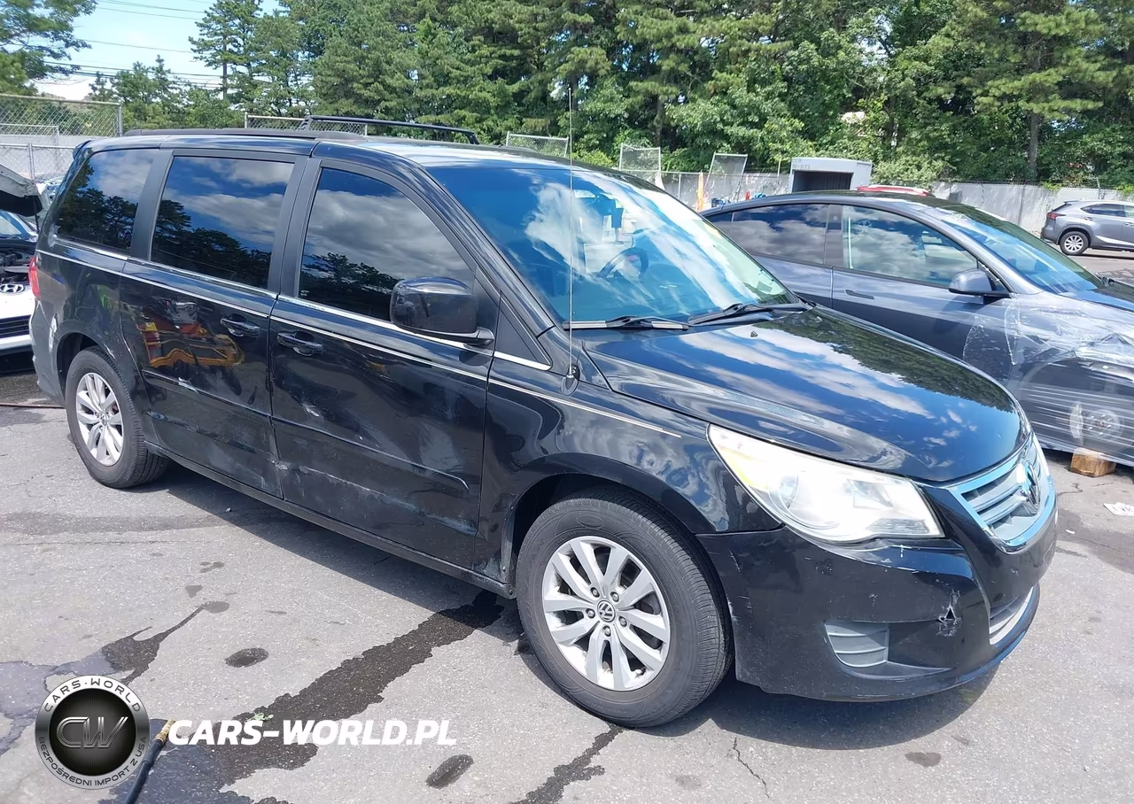 2012 Volkswagen Routan Se – zdjęcie 1 z 16