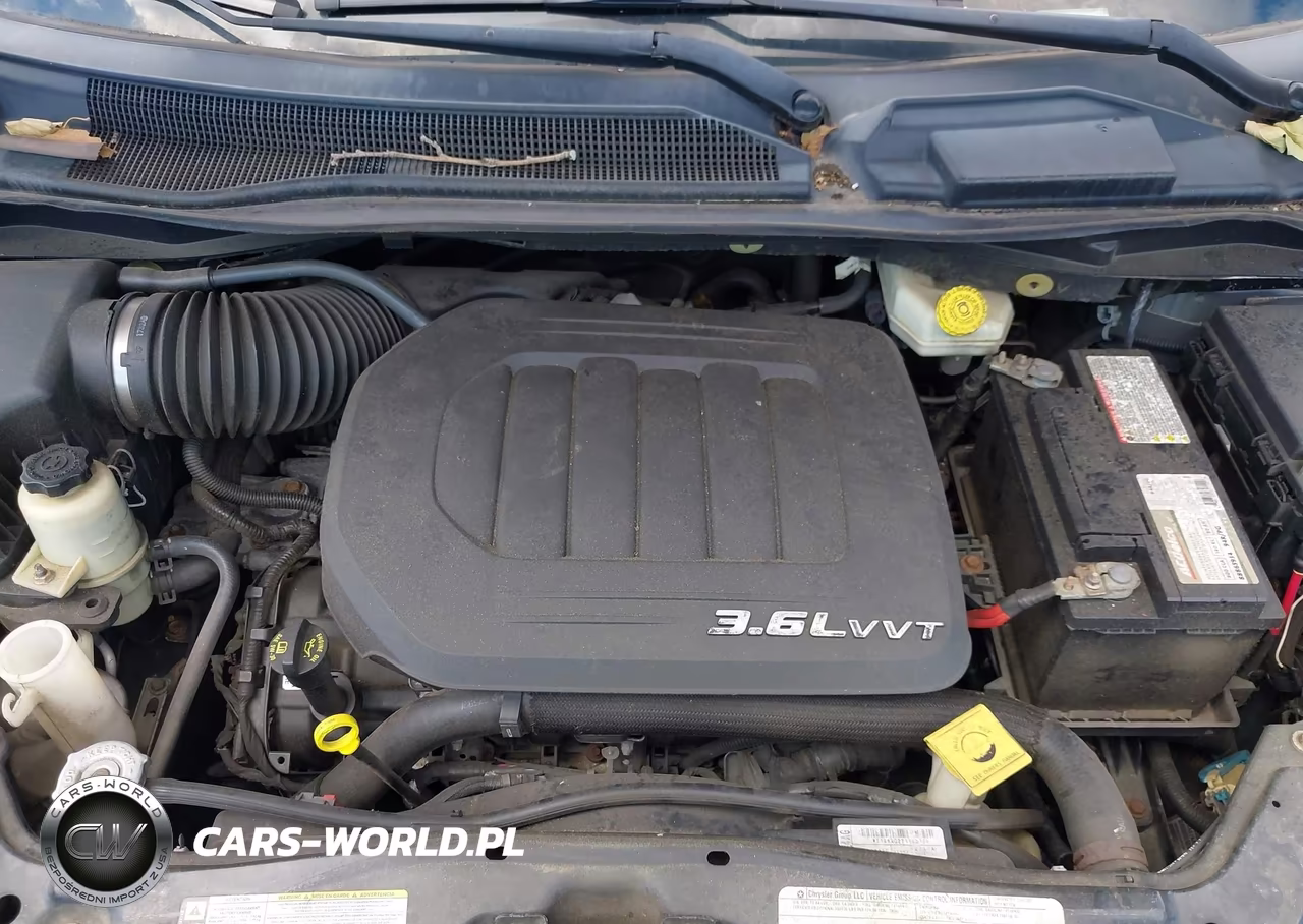 2012 Volkswagen Routan Se VIN:2C4RVABG8CR164907 - 10