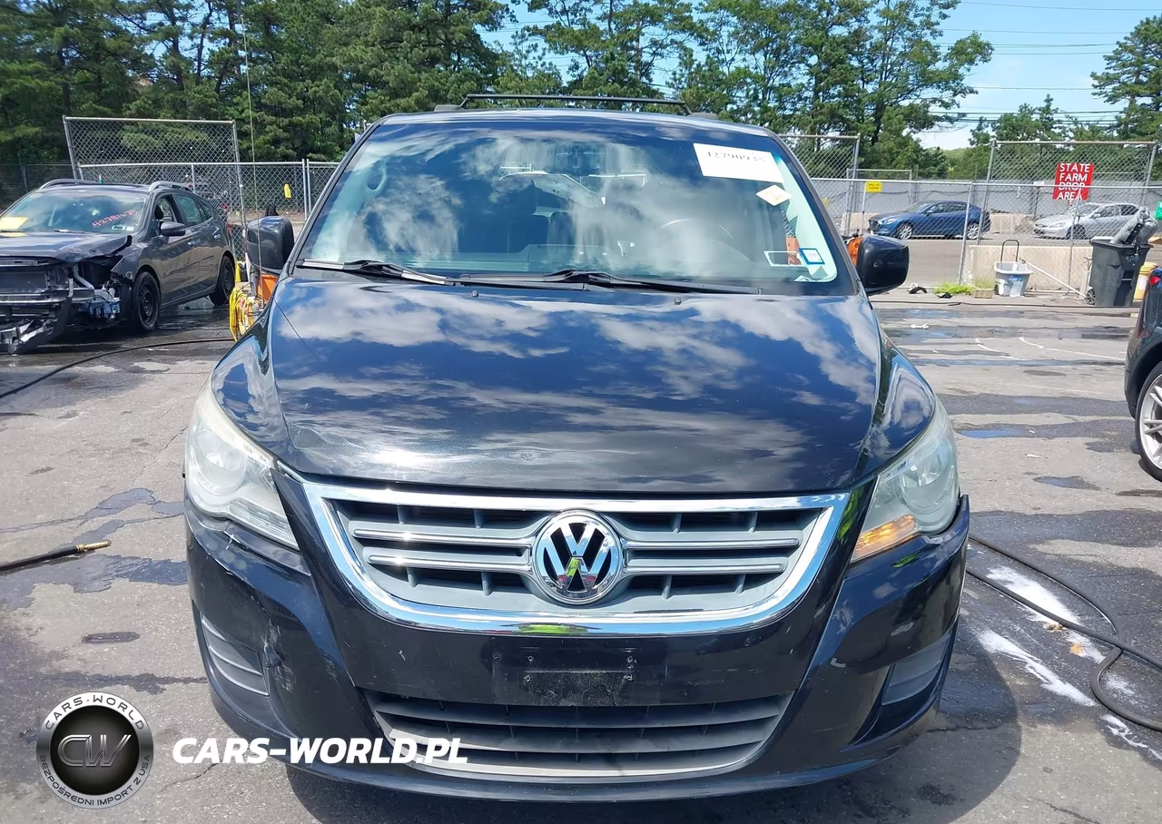 2012 Volkswagen Routan Se VIN:2C4RVABG8CR164907 - 12