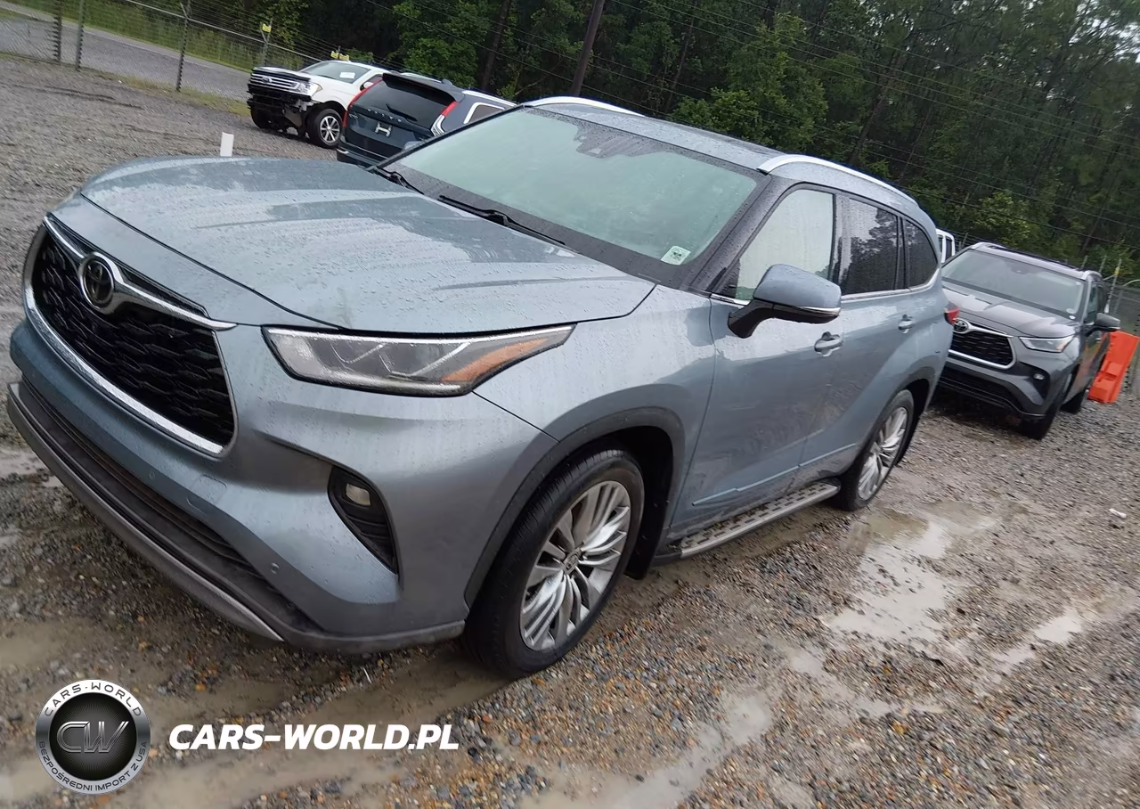 2022 Toyota Highlander Platinum VIN:5TDFZRAH5NS126240 - 2