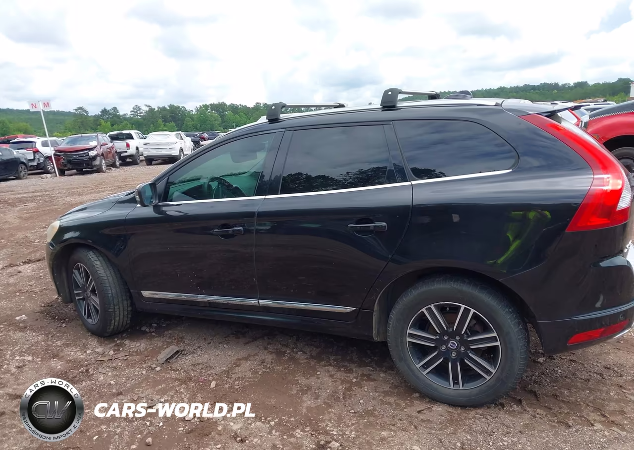 2017 Volvo Xc60 T5 Dynamic VIN:YV440MDR6H2091967 - 14