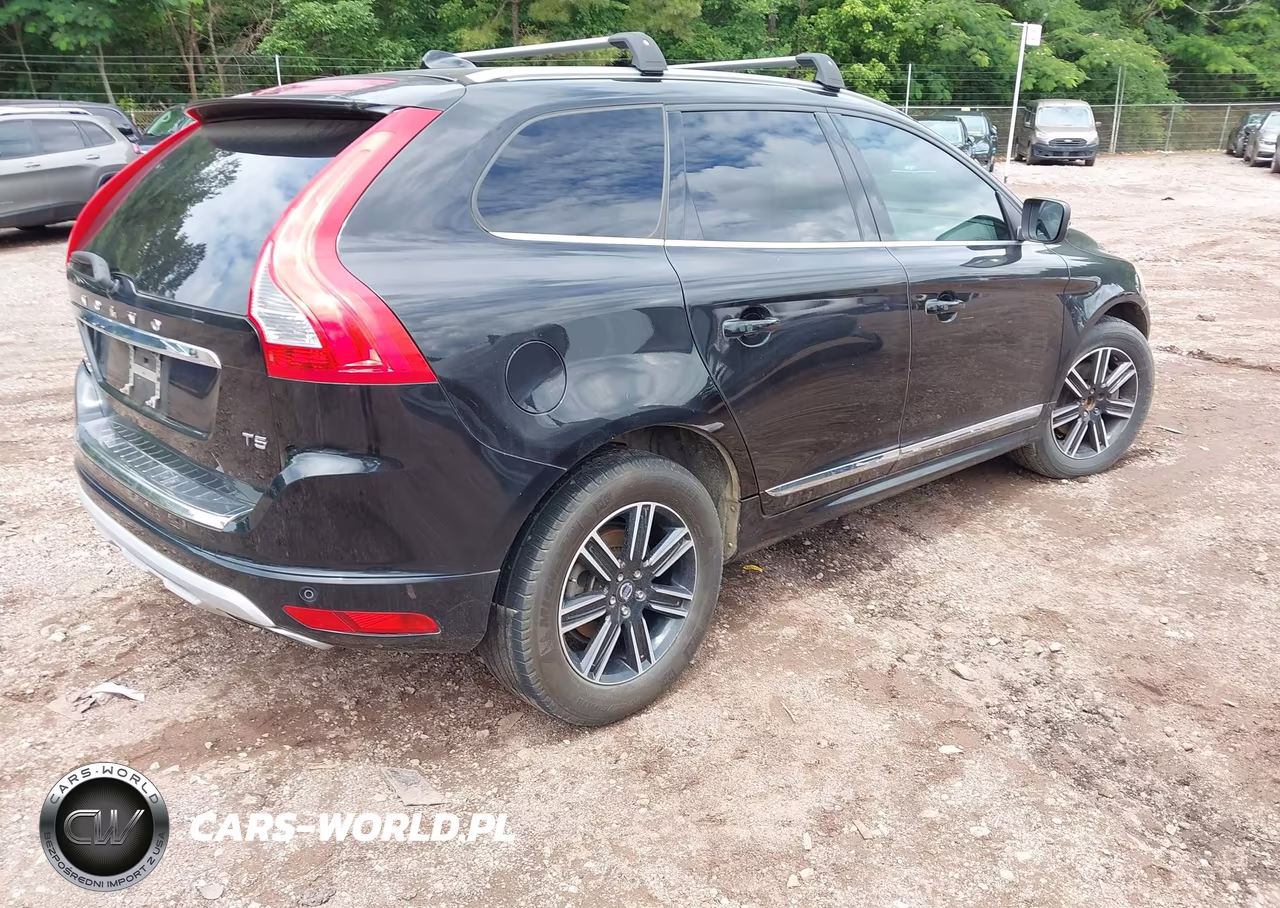 2017 Volvo Xc60 T5 Dynamic VIN:YV440MDR6H2091967 - 4