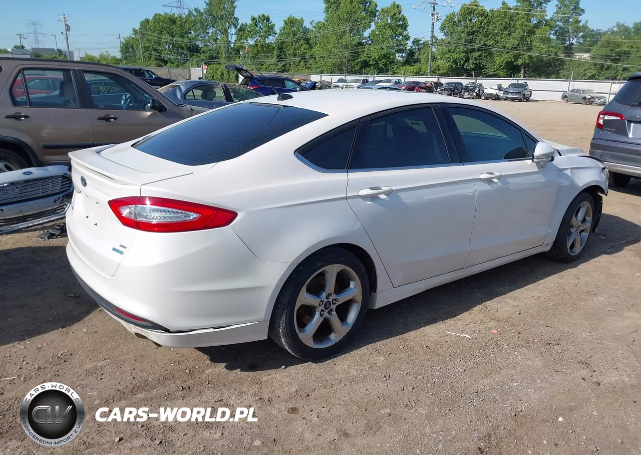 2014 Ford Fusion Se VIN:3FA6P0HD9ER336000 - 4