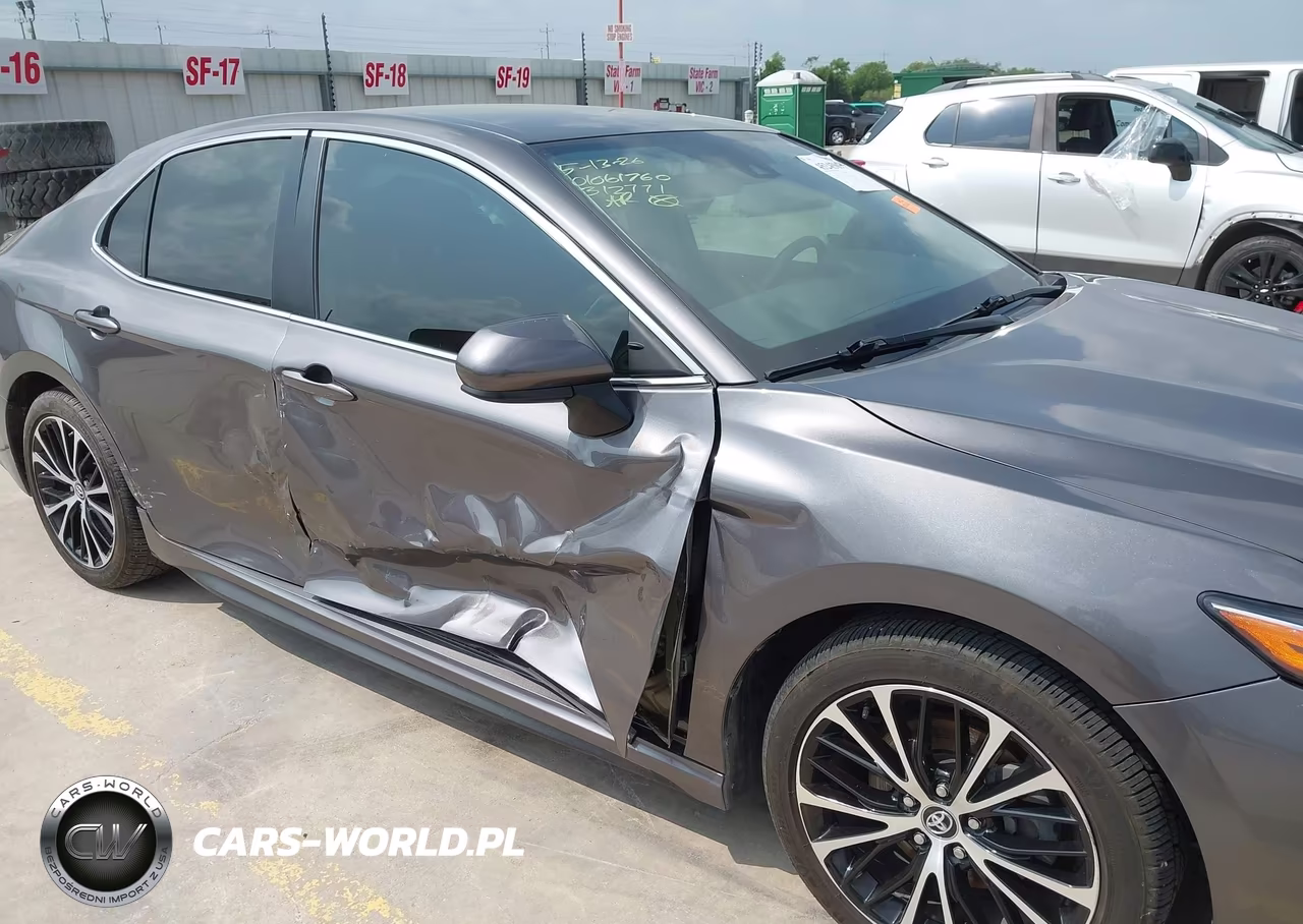 2020 Toyota Camry Se VIN:4T1G11AK6LU312771 - 6