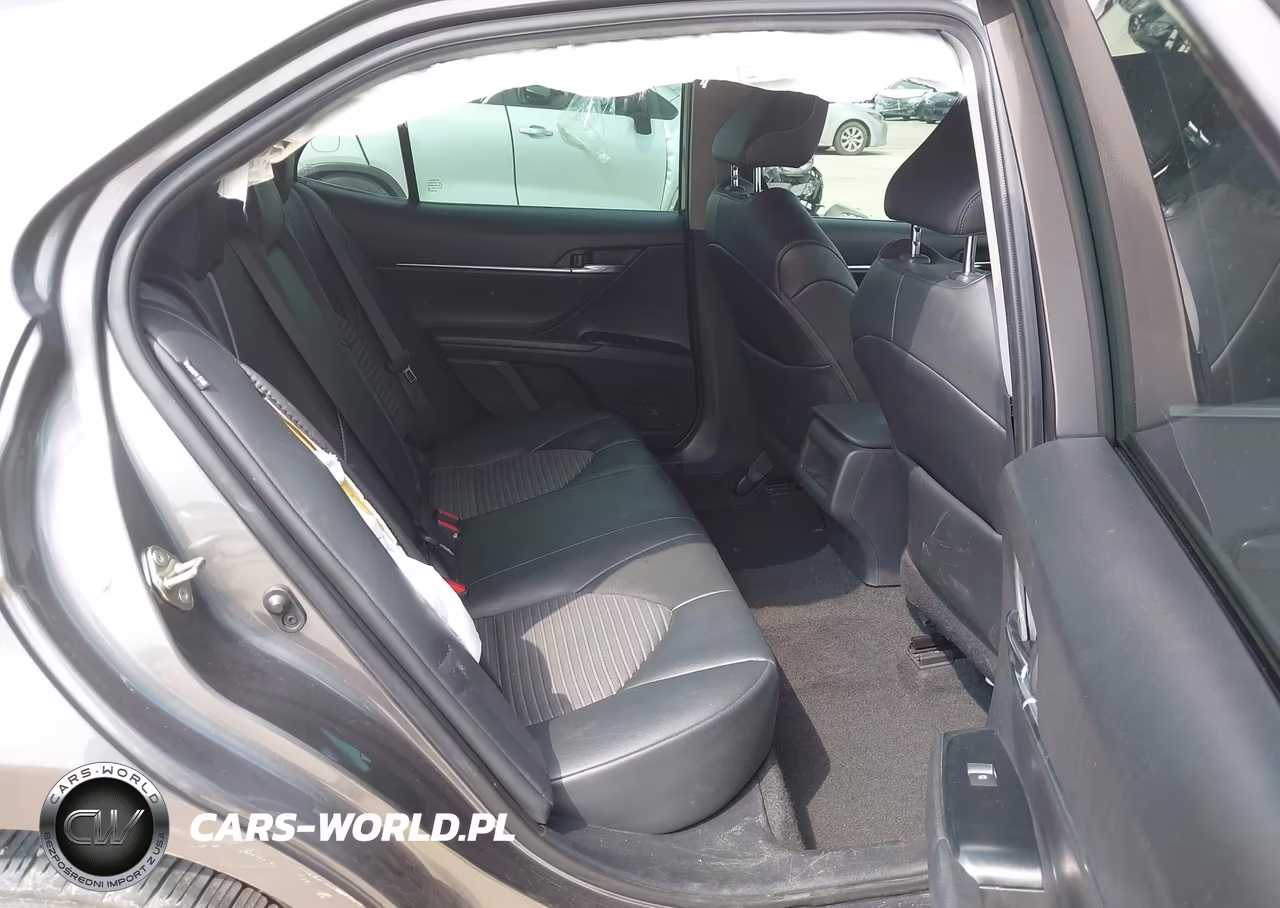 2020 Toyota Camry Se VIN:4T1G11AK6LU312771 - 8