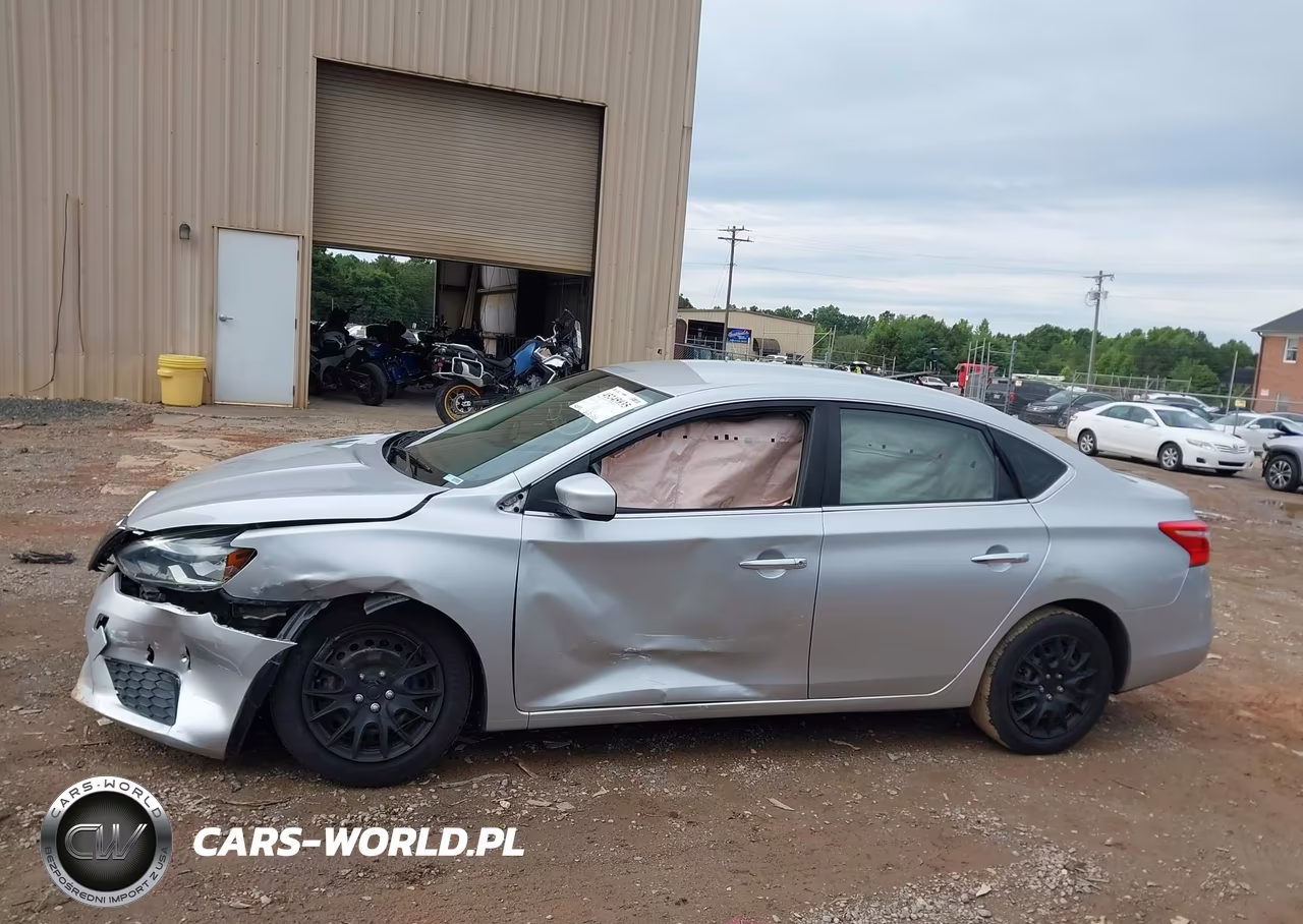 2018 Nissan Sentra S VIN:3N1AB7AP7JY281775 - 14