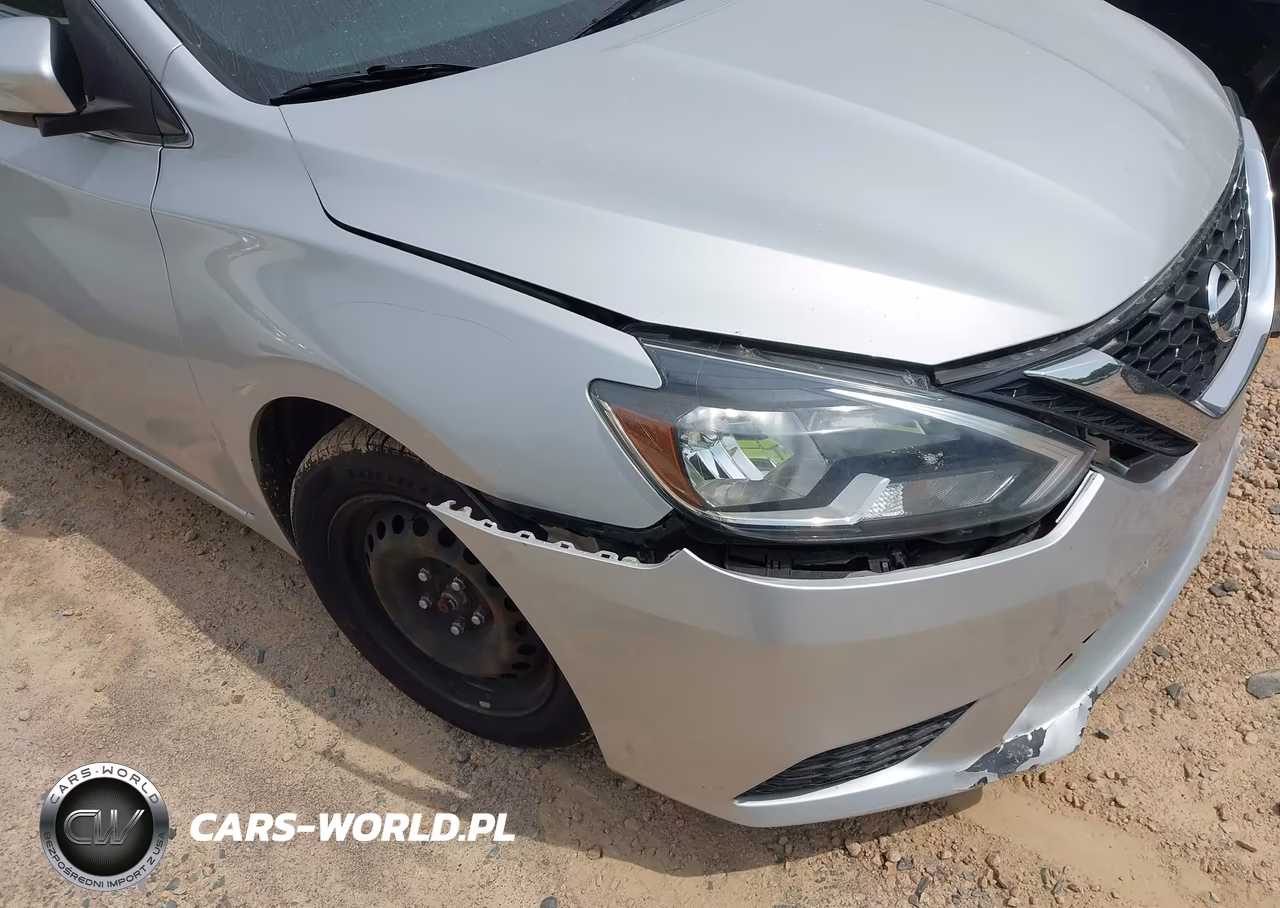 2018 Nissan Sentra S VIN:3N1AB7AP7JY281775 - 17