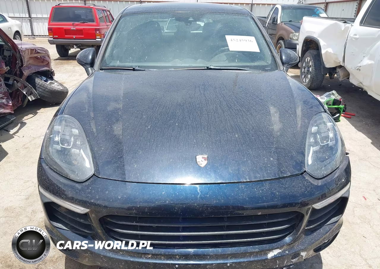 2016 Porsche Cayenne E-Hybrid S VIN:WP1AE2A27GLA64142 - 12