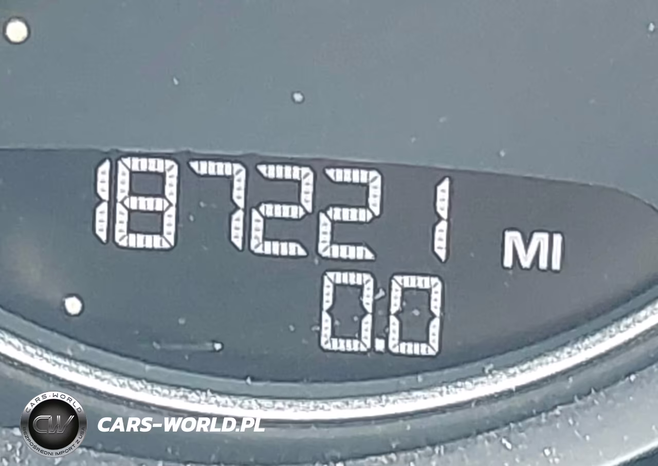 2016 Porsche Cayenne E-Hybrid S VIN:WP1AE2A27GLA64142 - 15