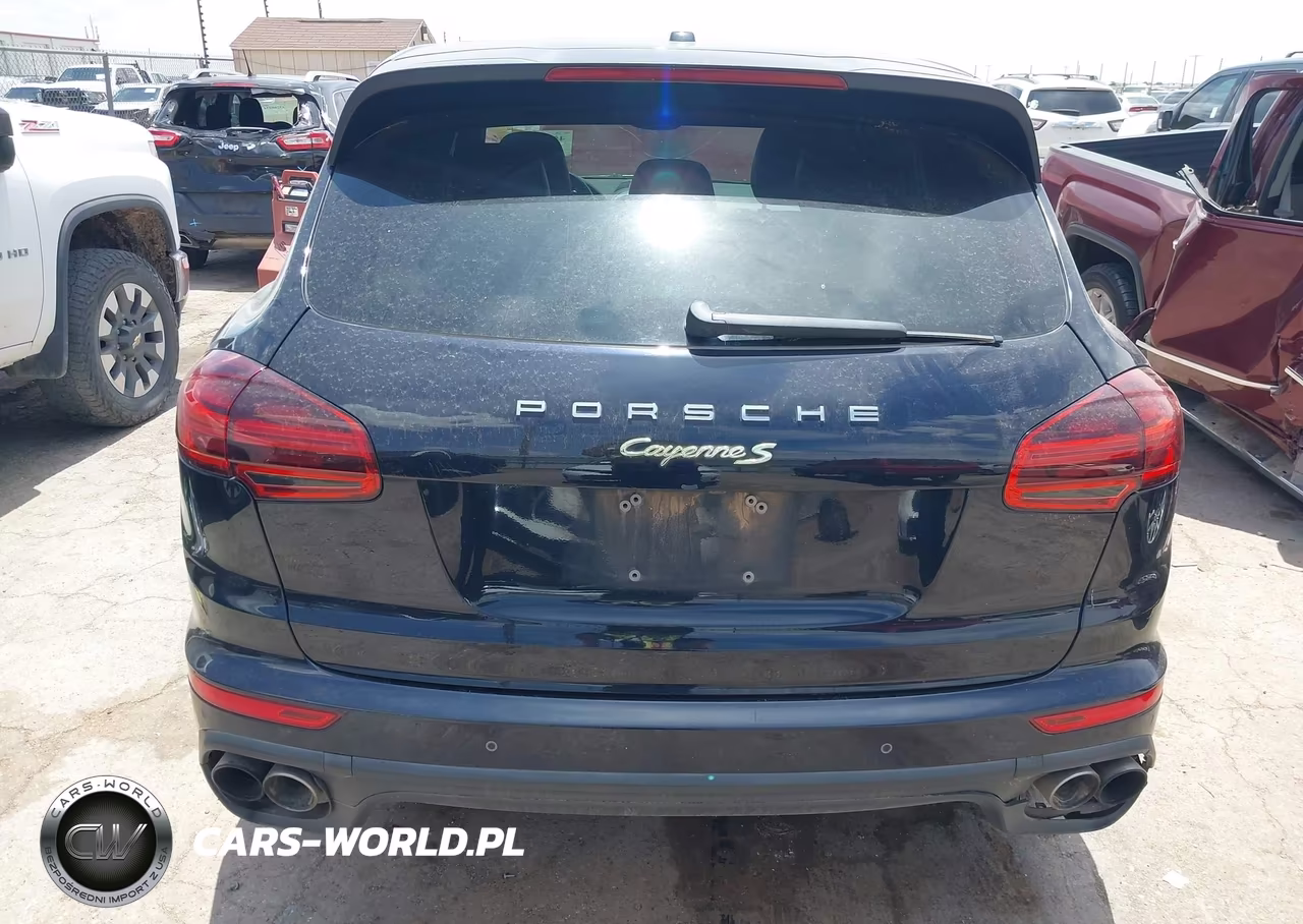 2016 Porsche Cayenne E-Hybrid S VIN:WP1AE2A27GLA64142 - 16