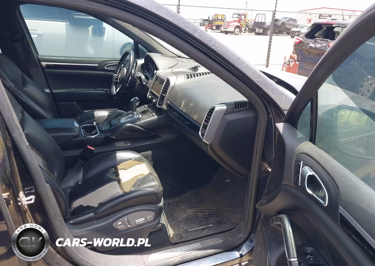 2016 Porsche Cayenne E-Hybrid S VIN:WP1AE2A27GLA64142 - 5
