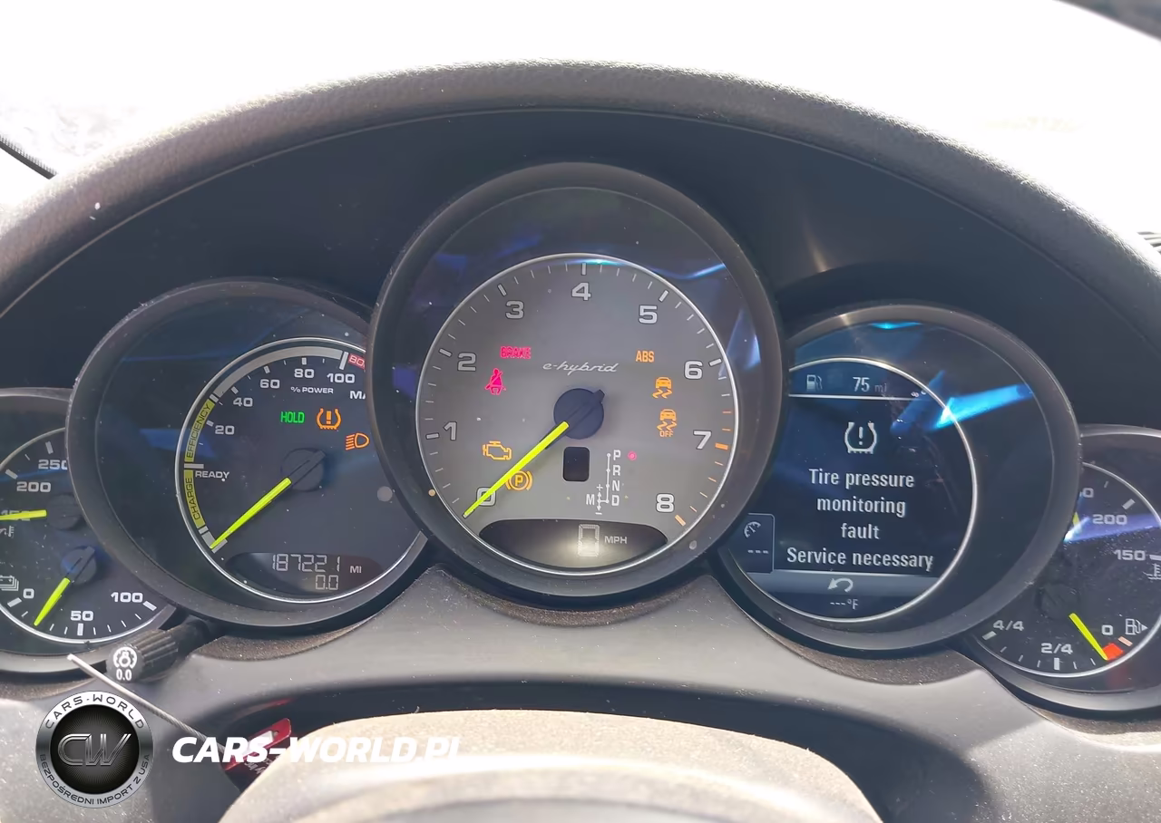 2016 Porsche Cayenne E-Hybrid S VIN:WP1AE2A27GLA64142 - 7