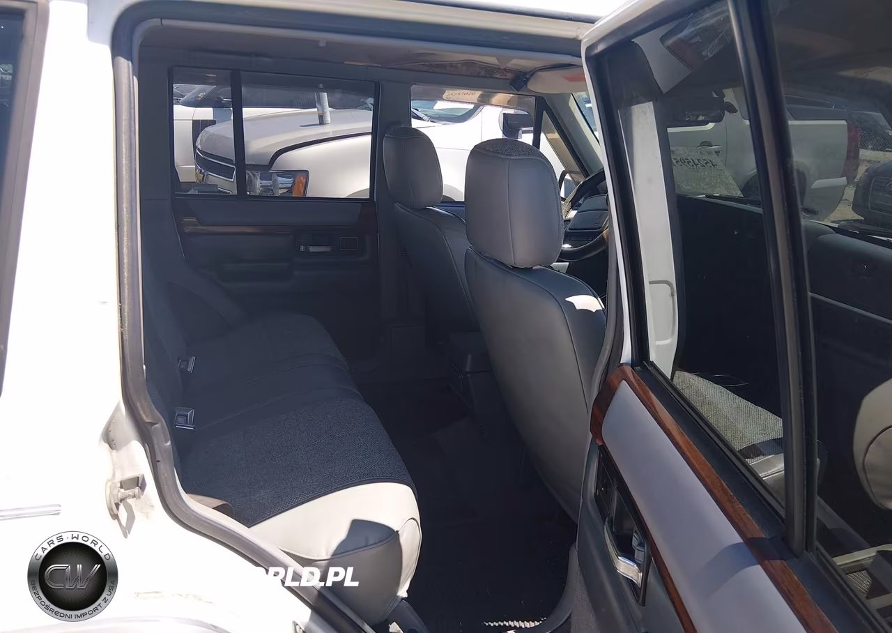 1995 Jeep Cherokee Country VIN:1J4FT78S0SL565828 - 8