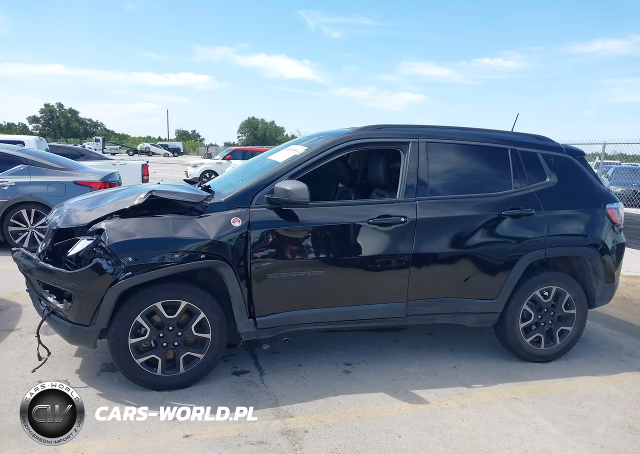 2019 Jeep Compass Trailhawk 4X4 VIN:3C4NJDDB2KT748115 - 14