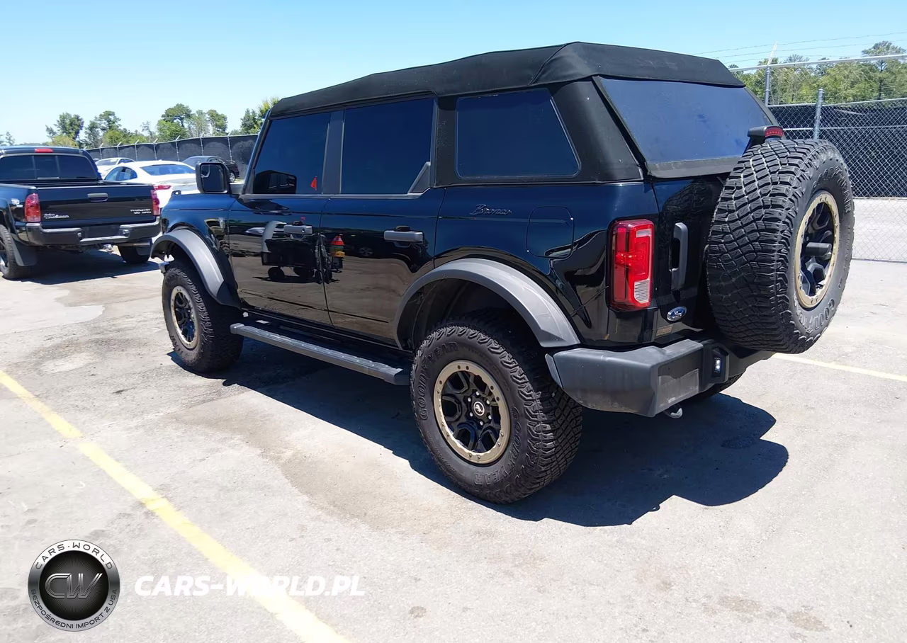 2021 Ford Bronco VIN:1FMDE5DH5MLA96840 - 3