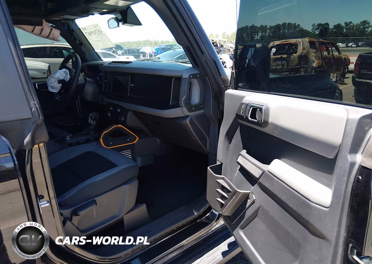 2021 Ford Bronco VIN:1FMDE5DH5MLA96840 - 5