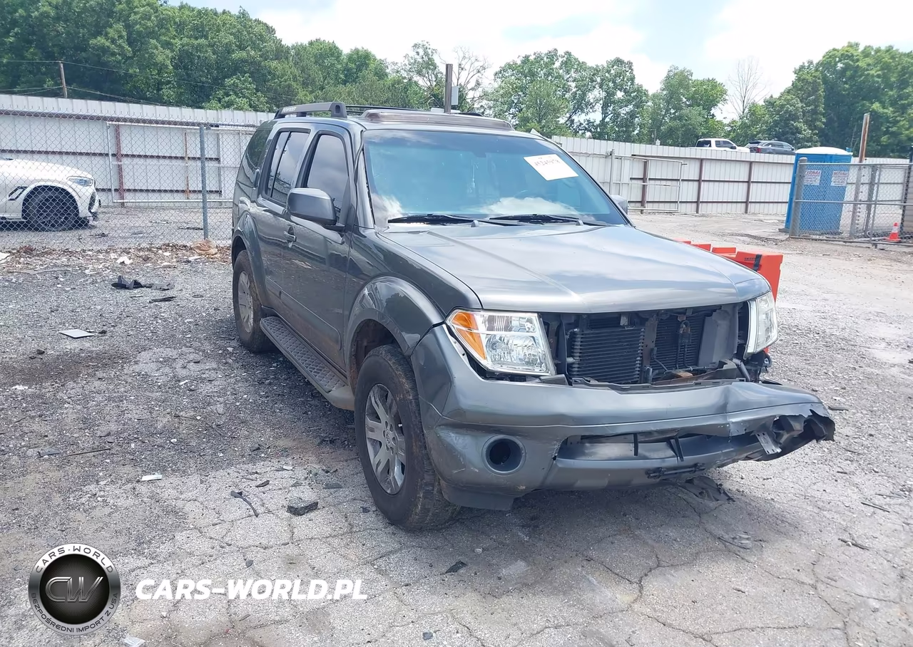 2007 Nissan Pathfinder Le