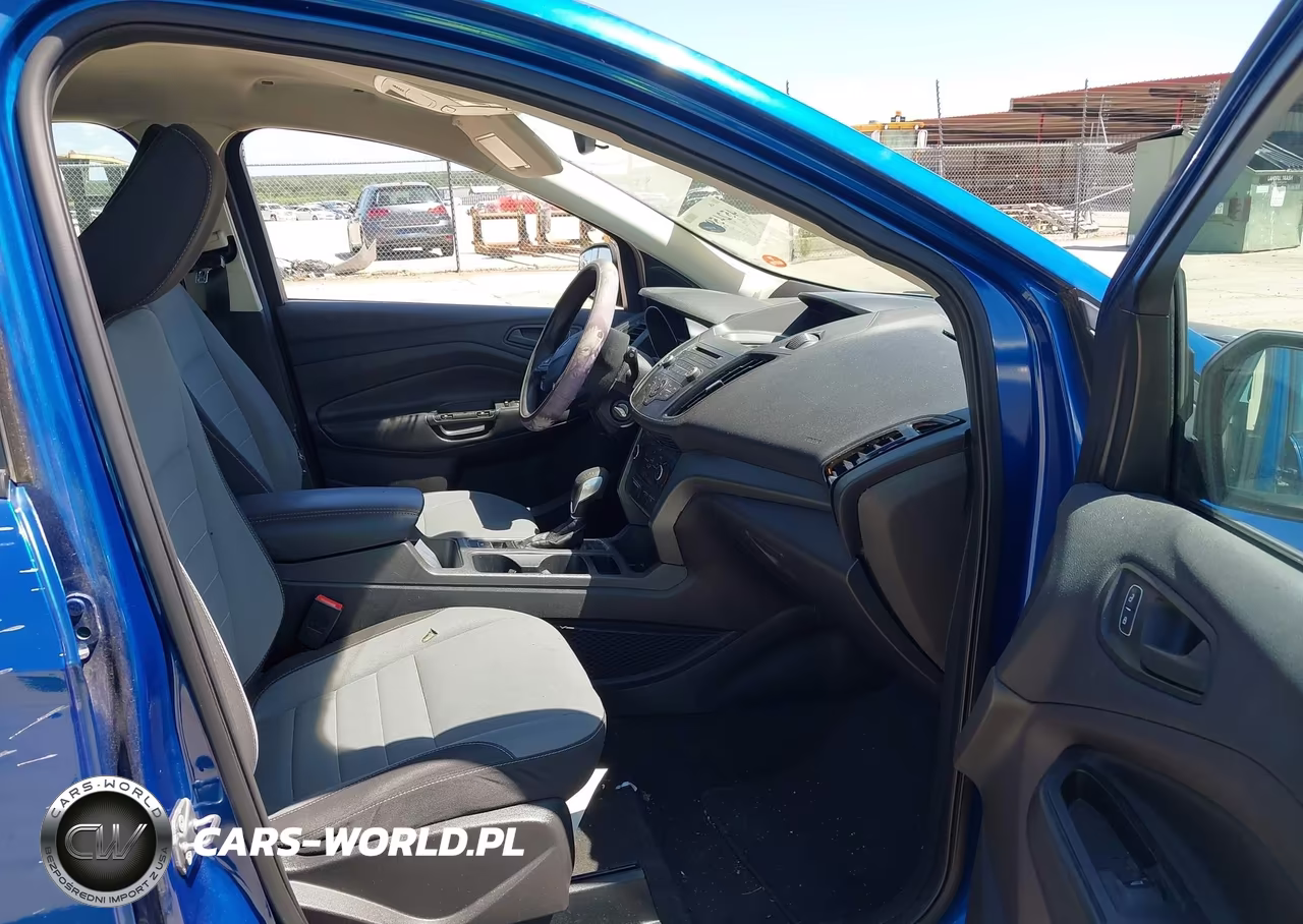 2018 Ford Escape S VIN:1FMCU0F78JUC33975 - 5