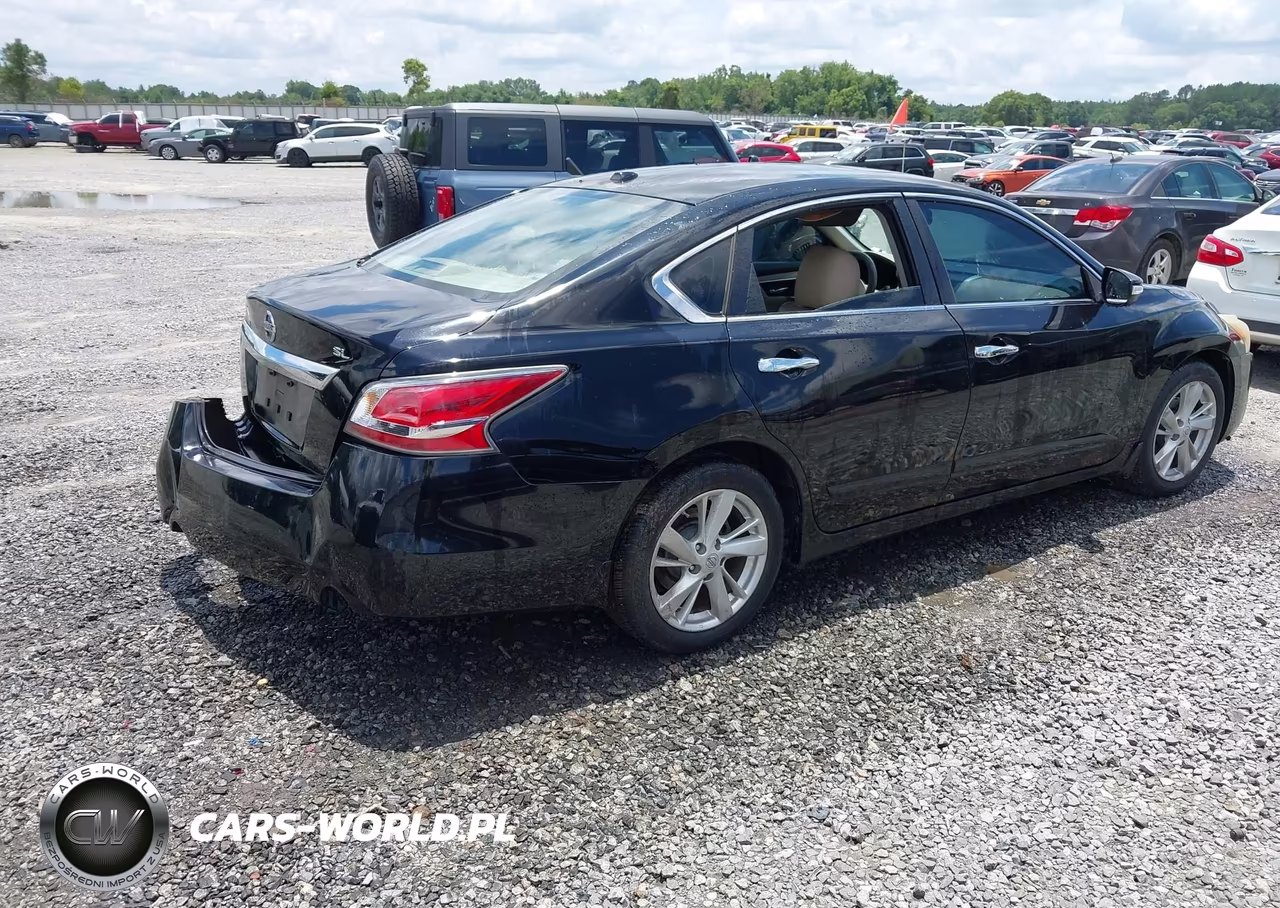 2015 Nissan Altima 2.5 Sl VIN:1N4AL3AP4FC144740 - 4