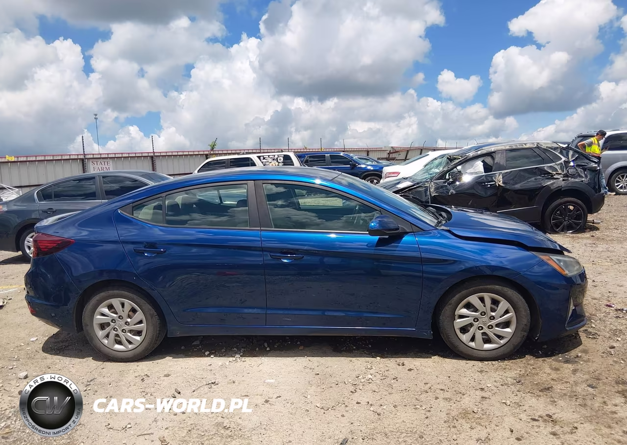 2019 Hyundai Elantra Se VIN:5NPD74LF2KH456463 - 13